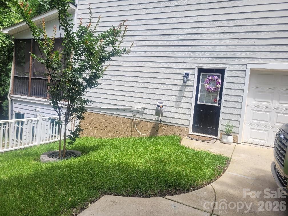 1261 Brough Hall Drive — Waxhaw