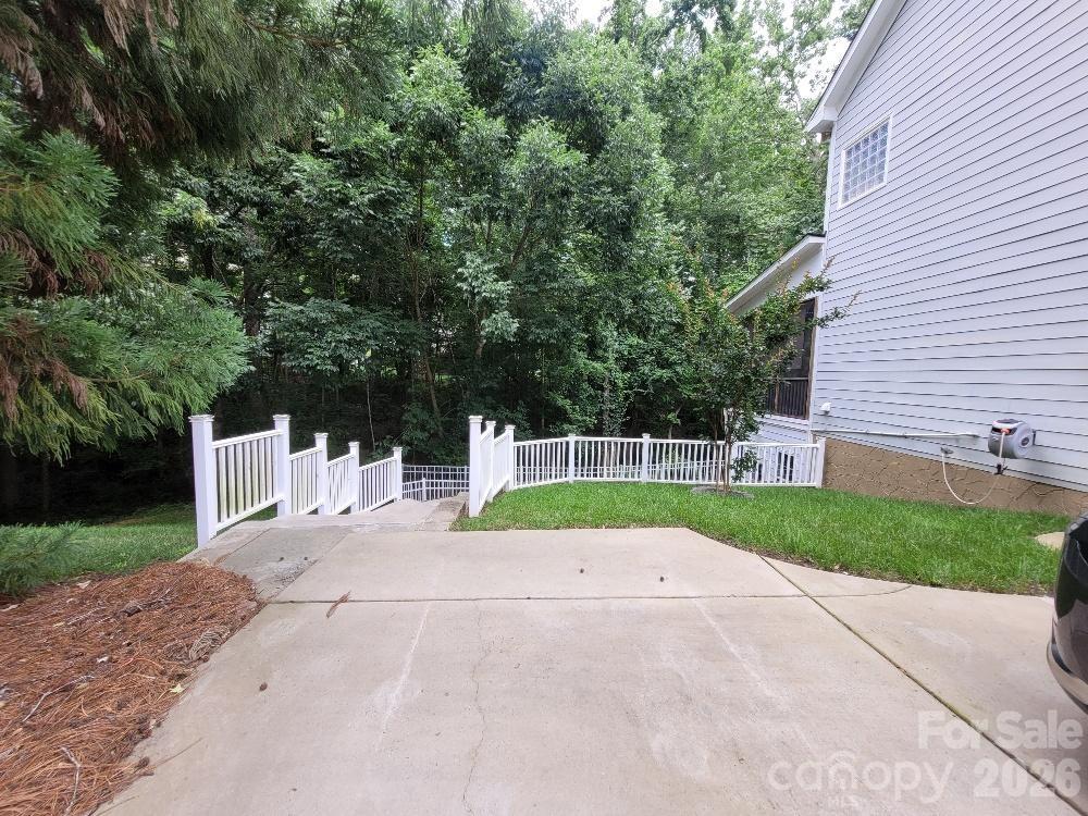 1261 Brough Hall Drive — Waxhaw