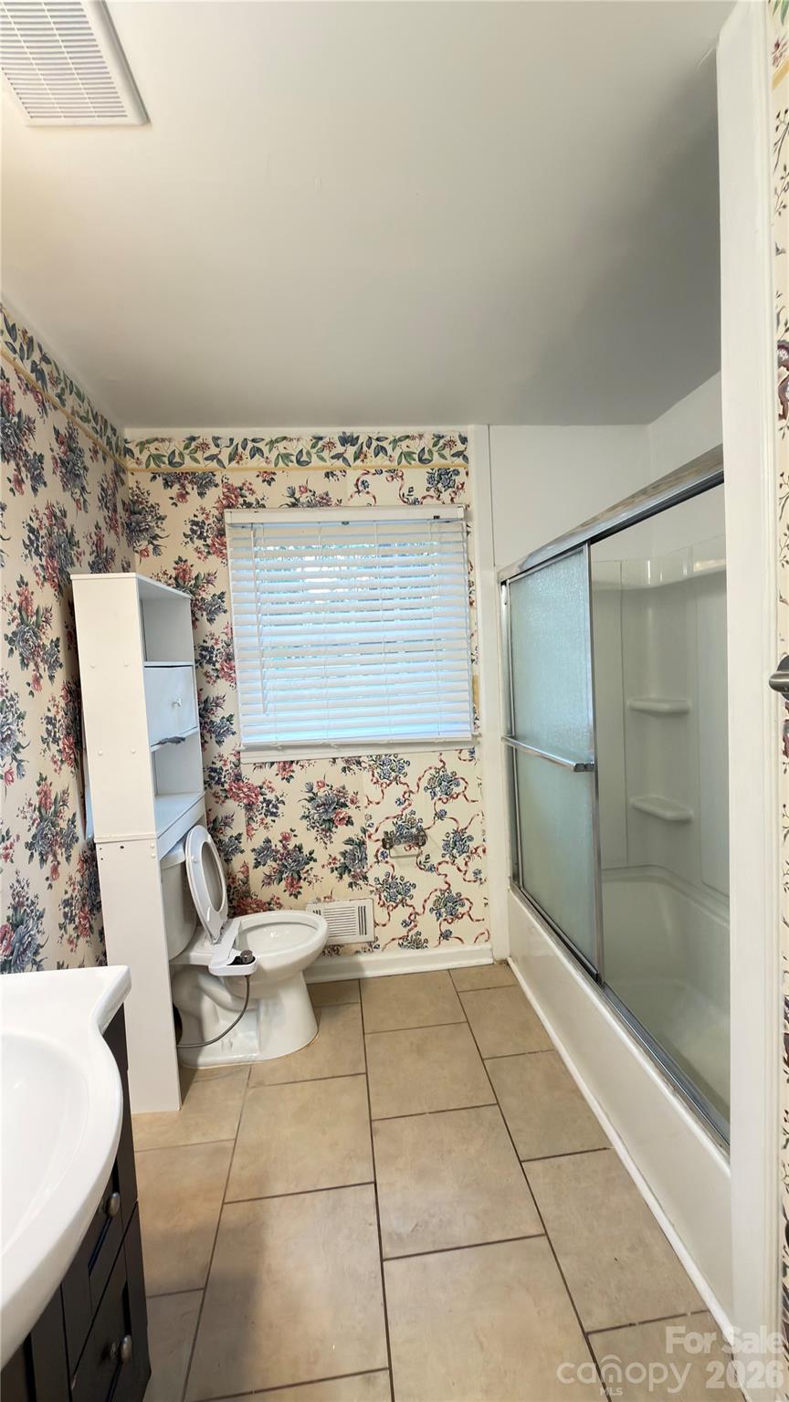 4131 Woodgreen Terrace — Charlotte
