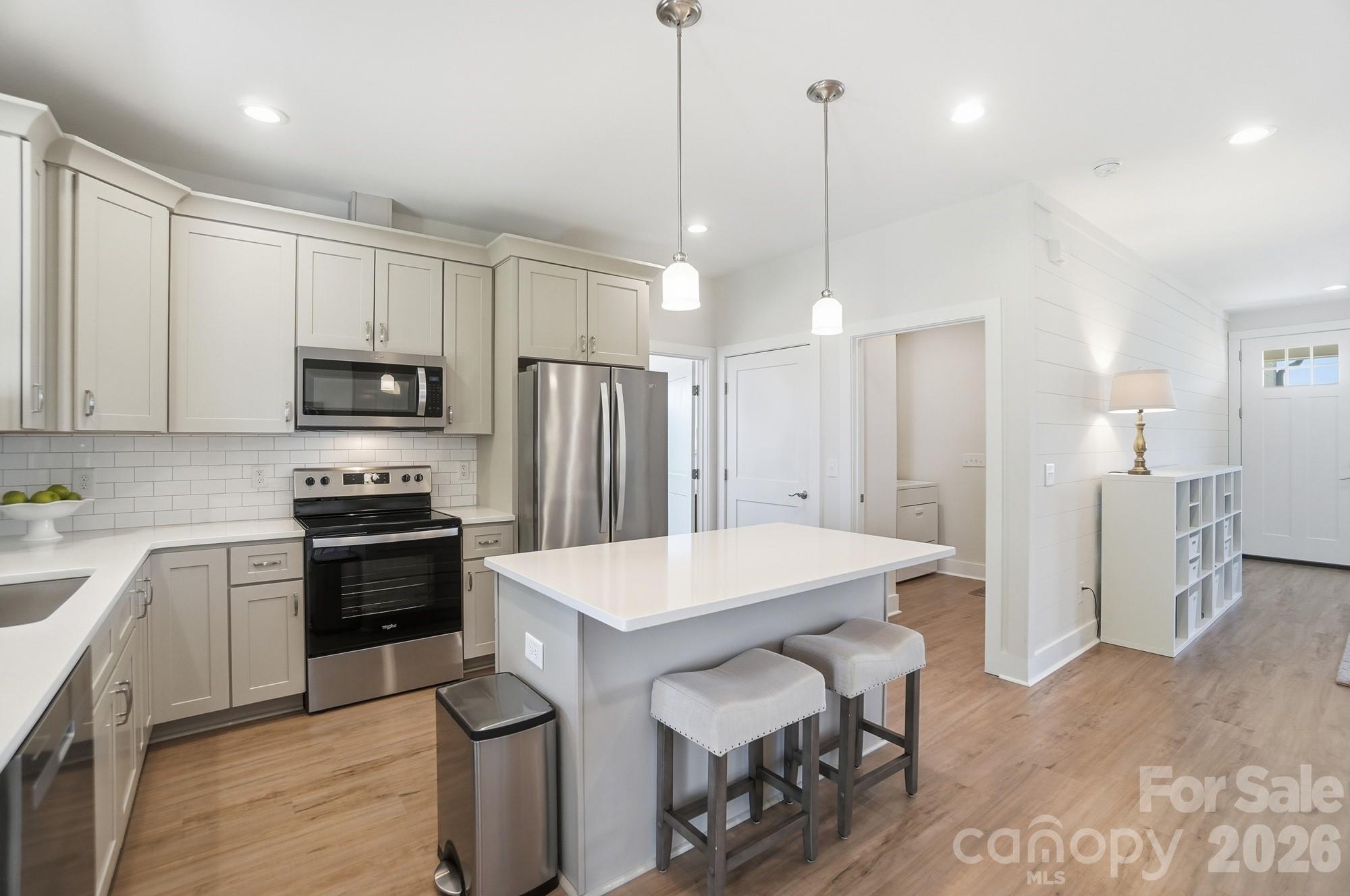 27636 Taylor Lane — Albemarle
