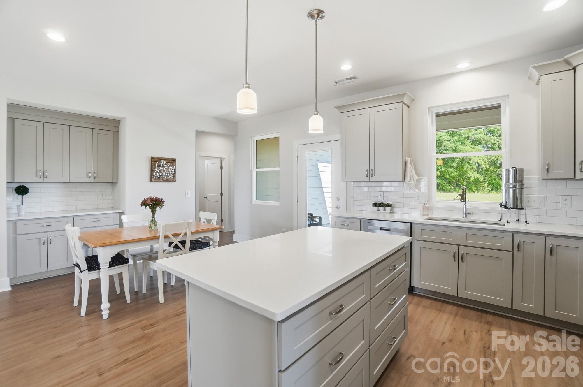 27636 Taylor Lane — Albemarle