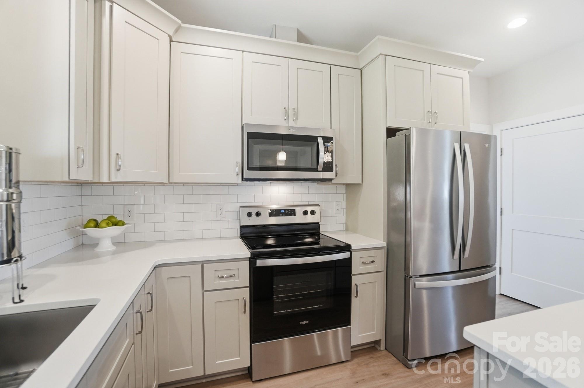 27636 Taylor Lane — Albemarle