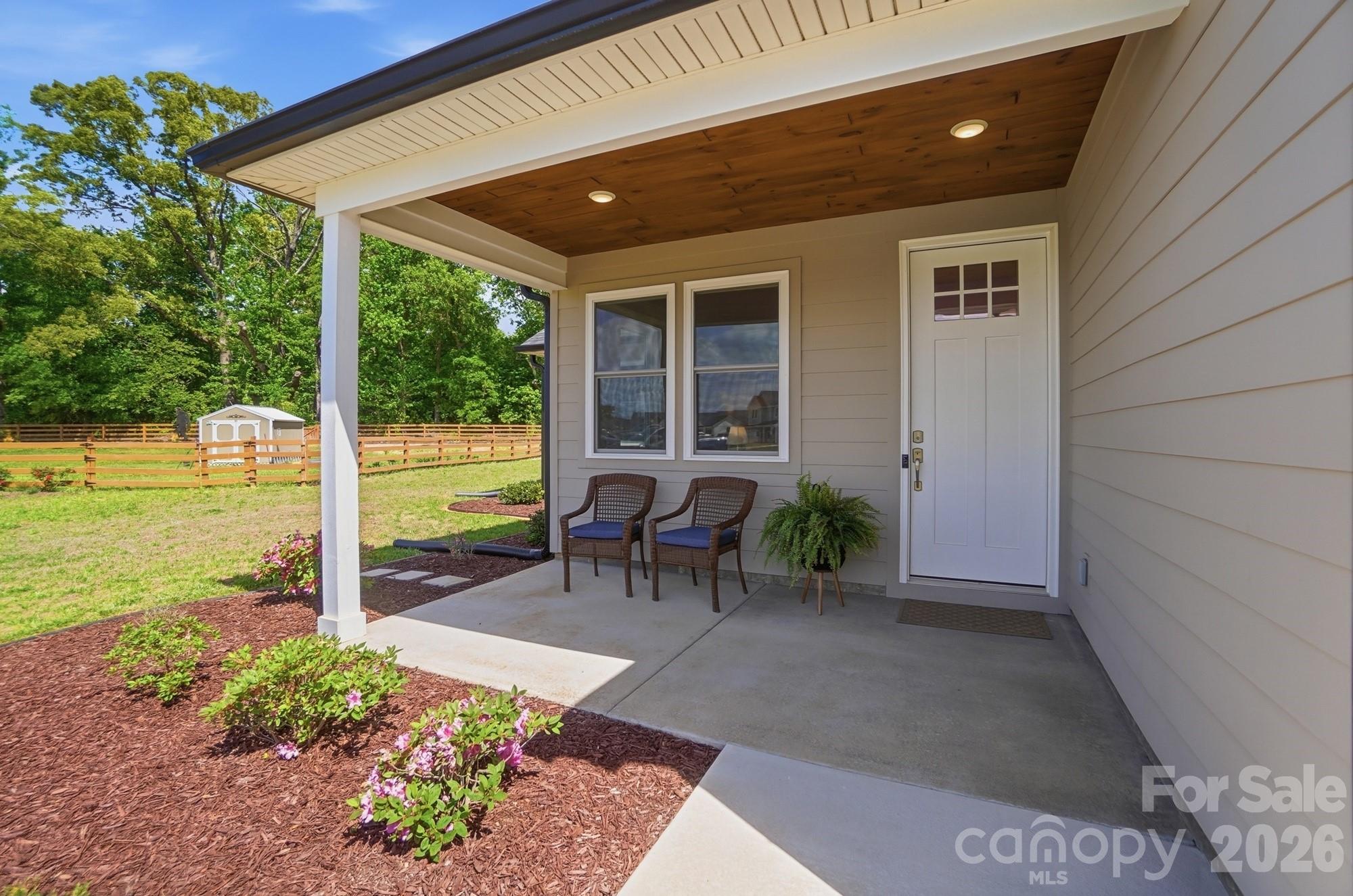 27636 Taylor Lane — Albemarle
