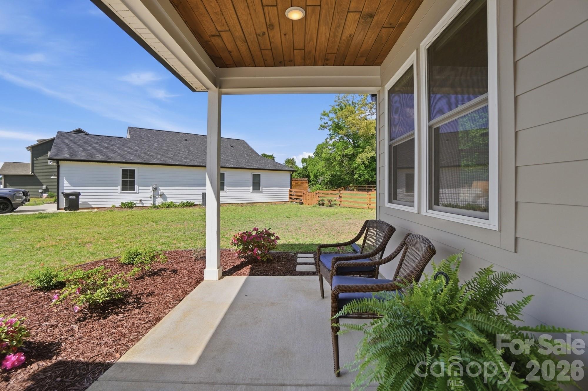27636 Taylor Lane — Albemarle