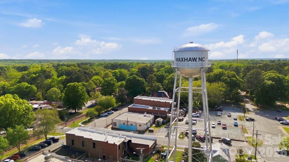 9505 Sweetbay Court — Waxhaw
