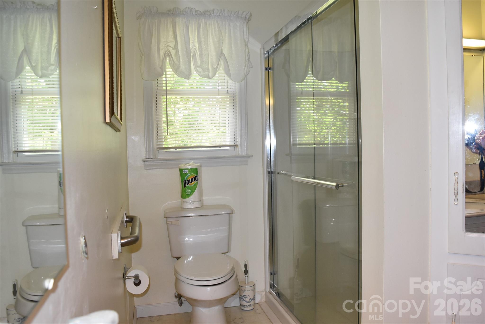 217 Redwood Lane — Lincolnton