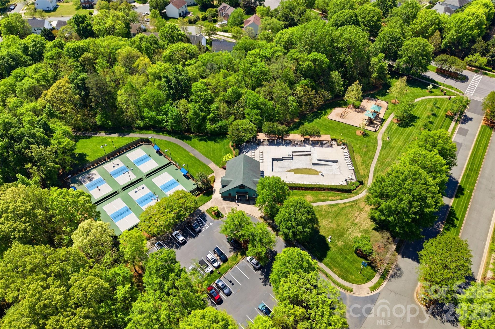 6048 Champions Crest Drive — Charlotte