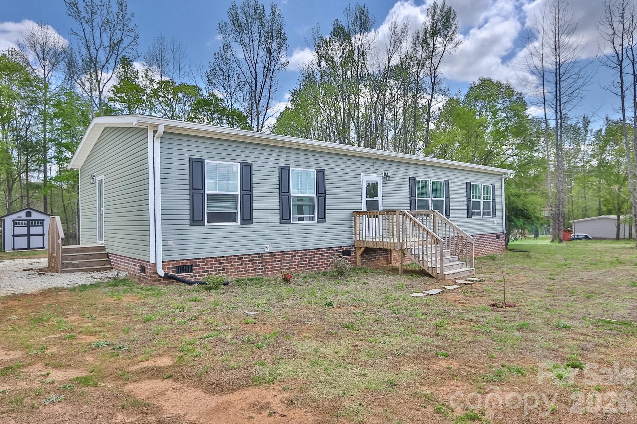 2311 S Lafayette Street — Shelby
