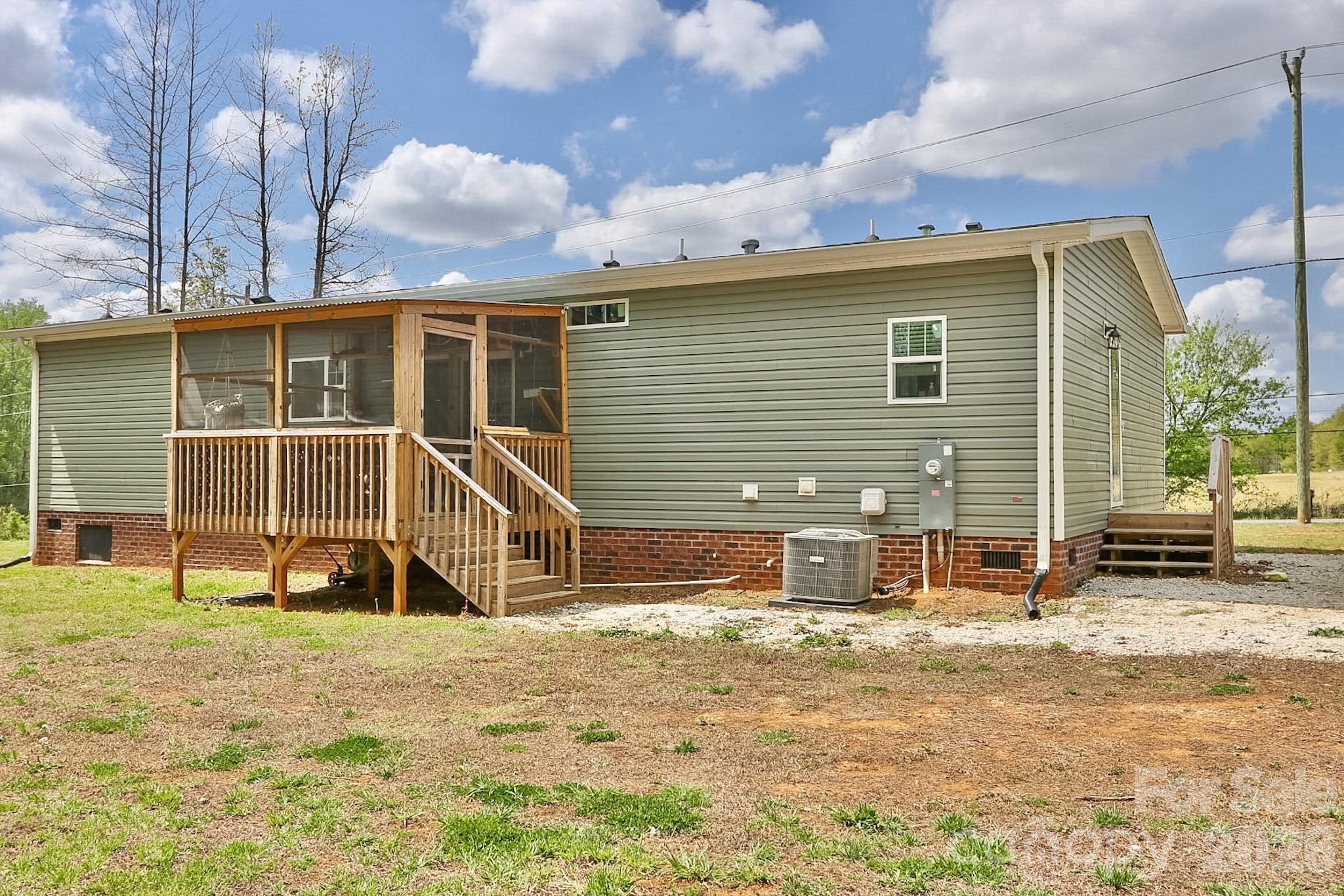 2311 S Lafayette Street — Shelby