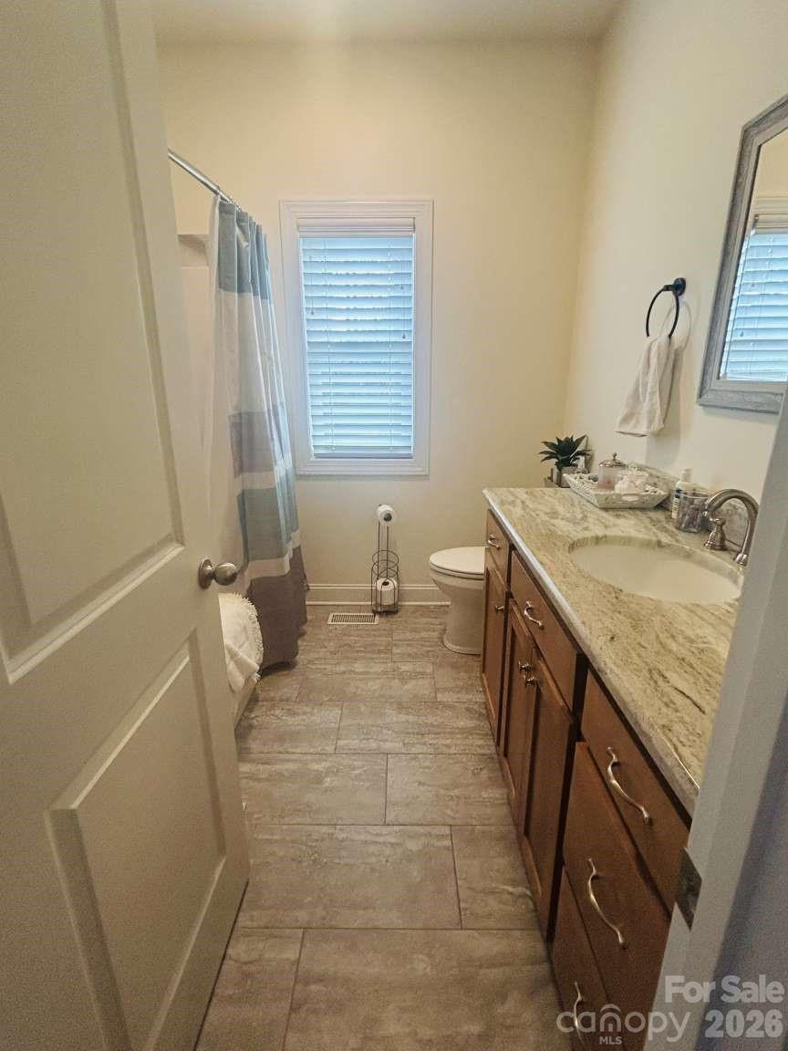 35 Iswa Drive — Taylorsville