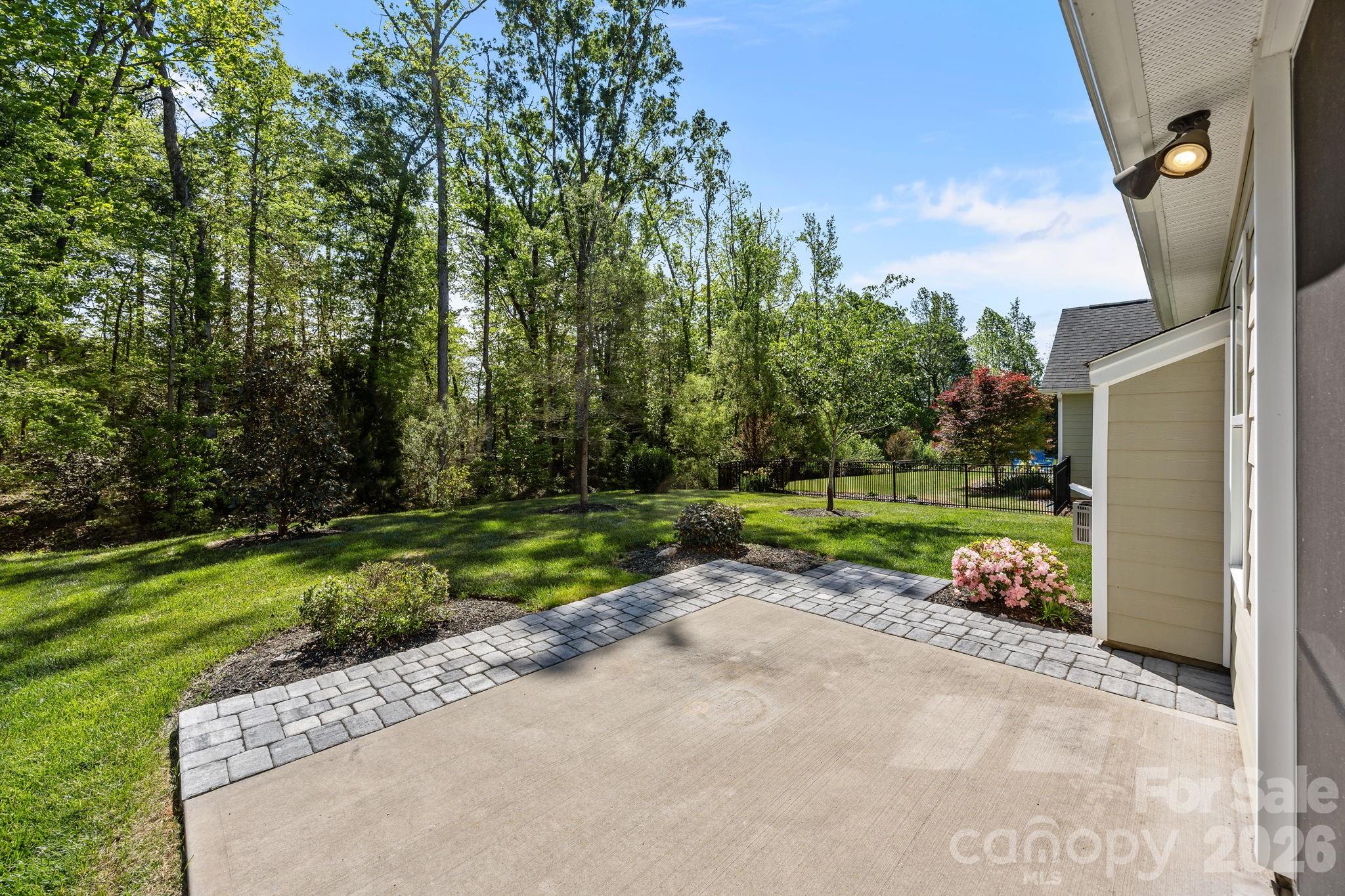 10277 October Glory Way — Charlotte