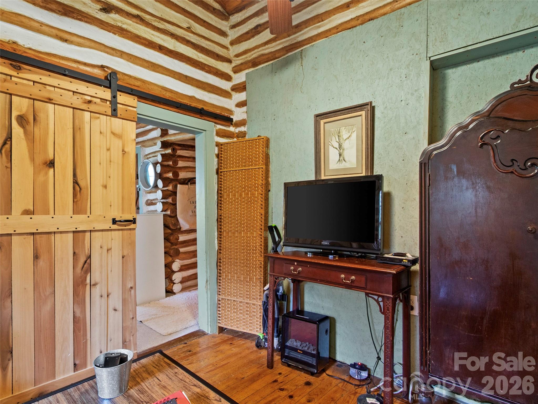 142 Cold Spring Road — Burnsville