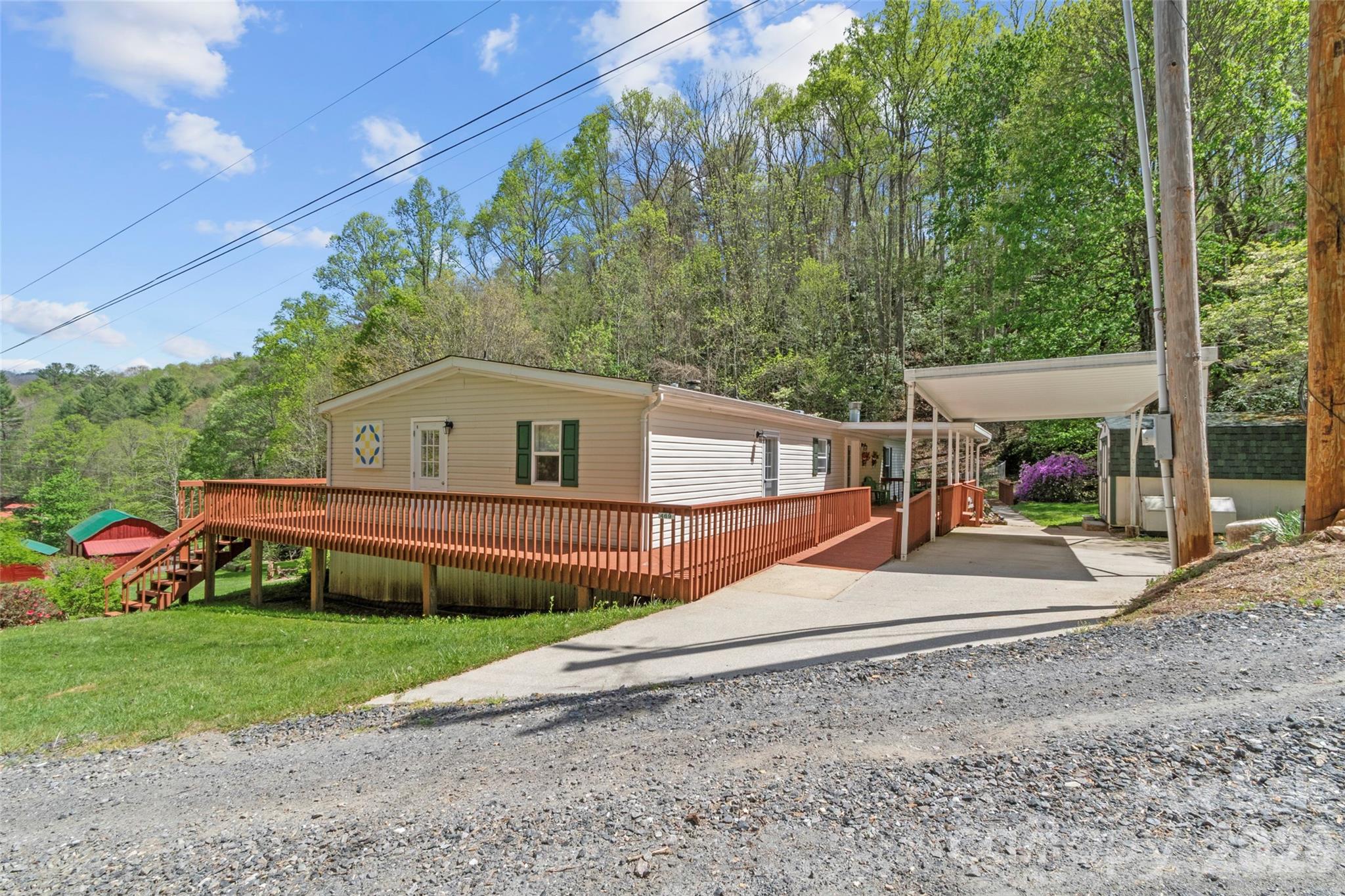 469 Hensley Branch Road — Burnsville