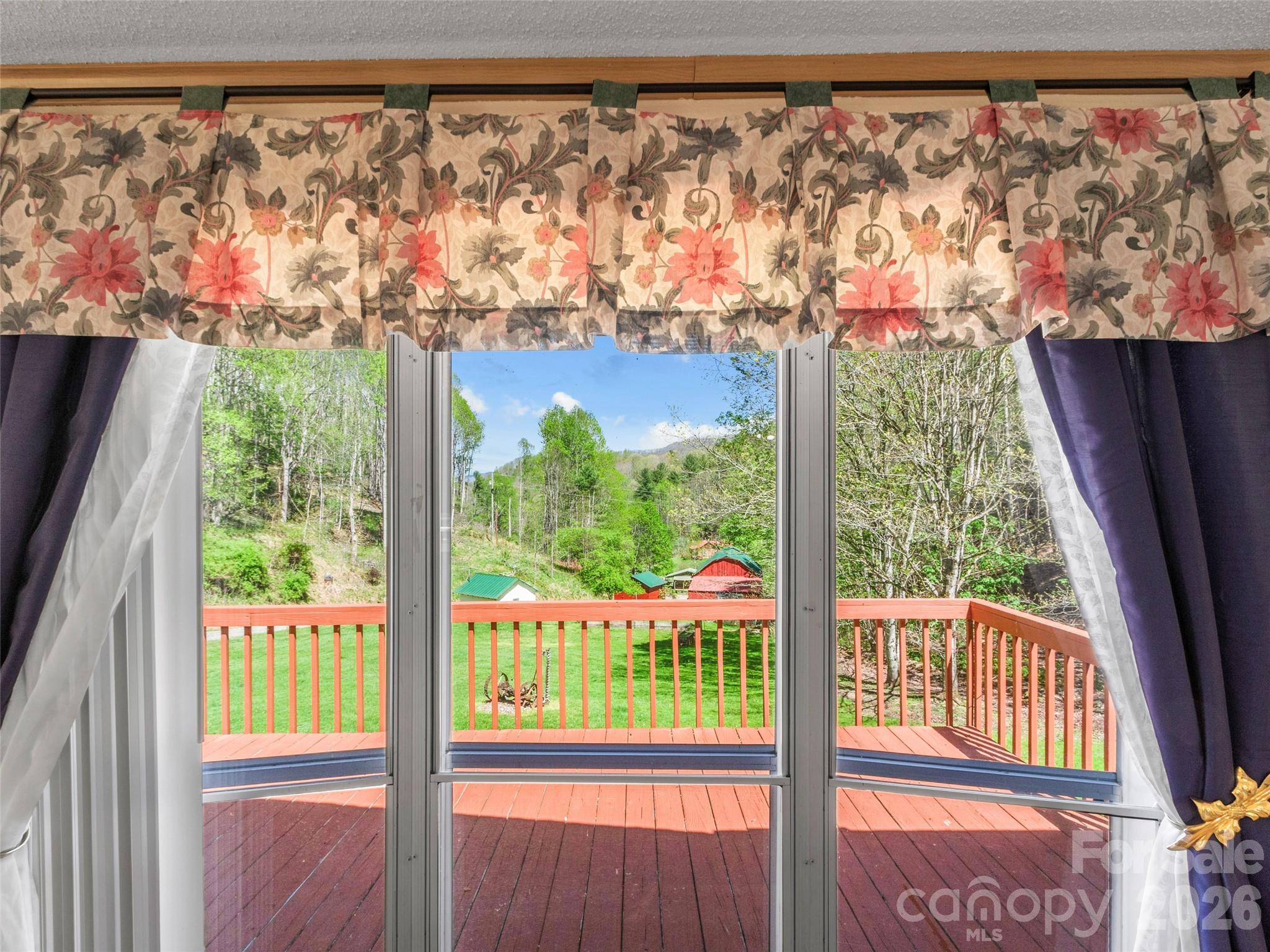 469 Hensley Branch Road — Burnsville