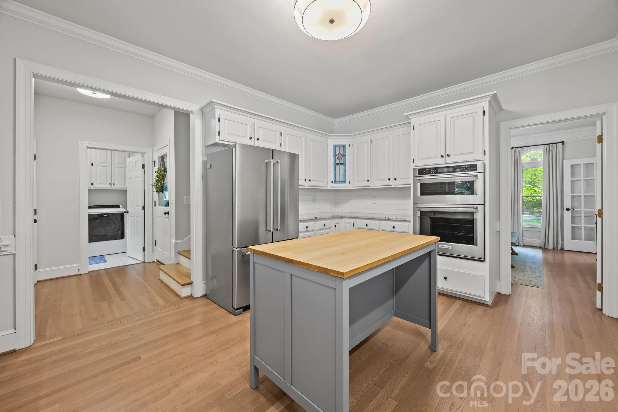 2234 Queensland Drive — Charlotte