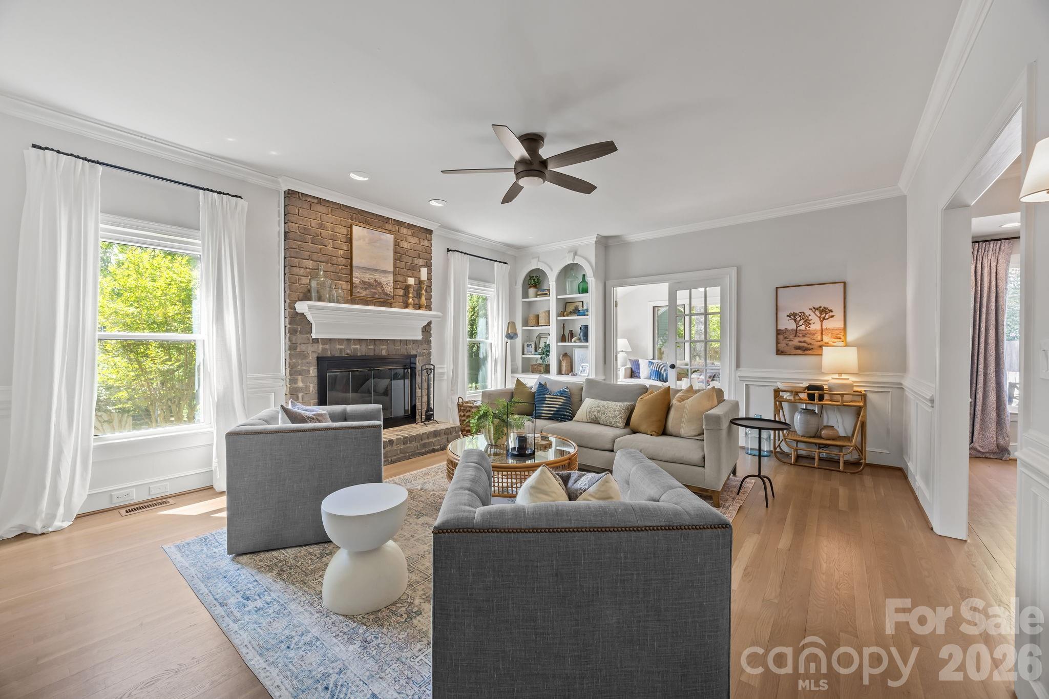 2234 Queensland Drive — Charlotte