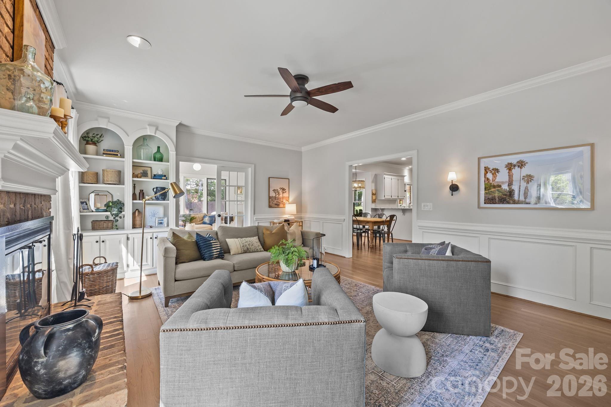 2234 Queensland Drive — Charlotte