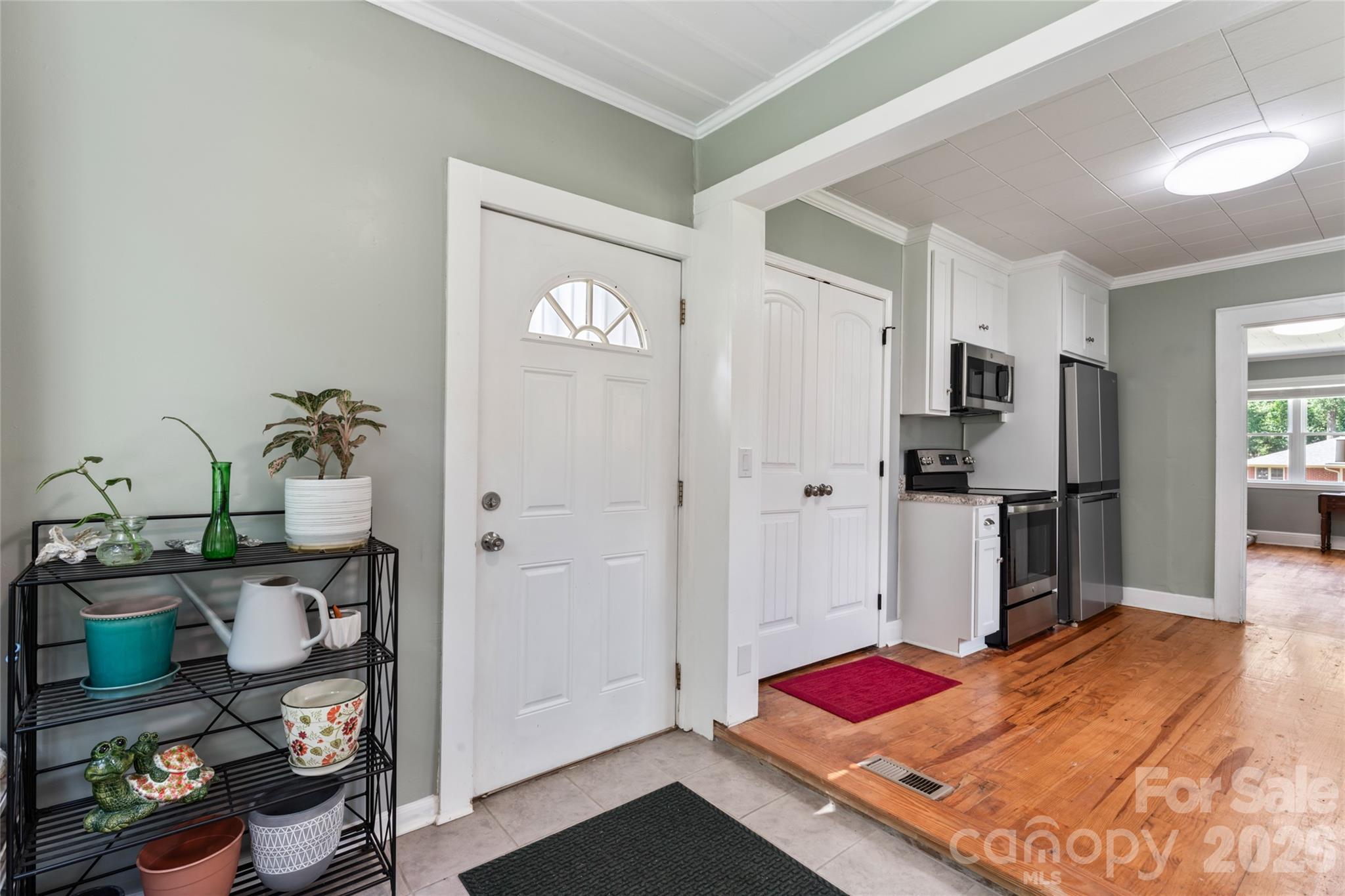 223 Wiley Avenue — York