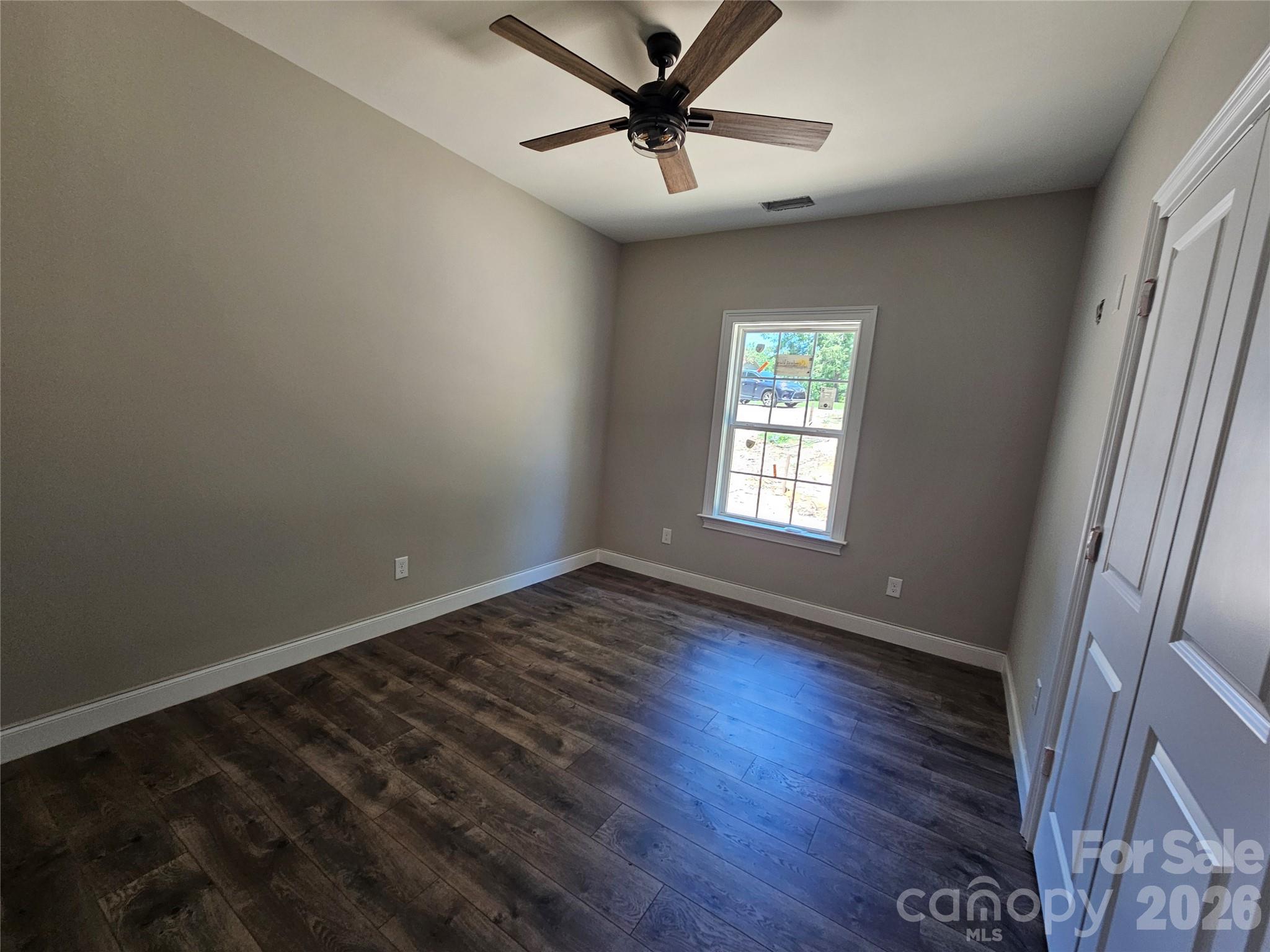 2566 Heather Lane — Lancaster