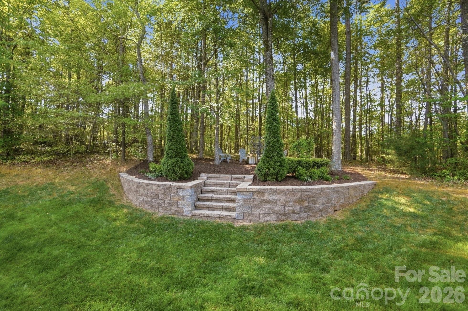 807 Crown Vista Court — Wesley Chapel