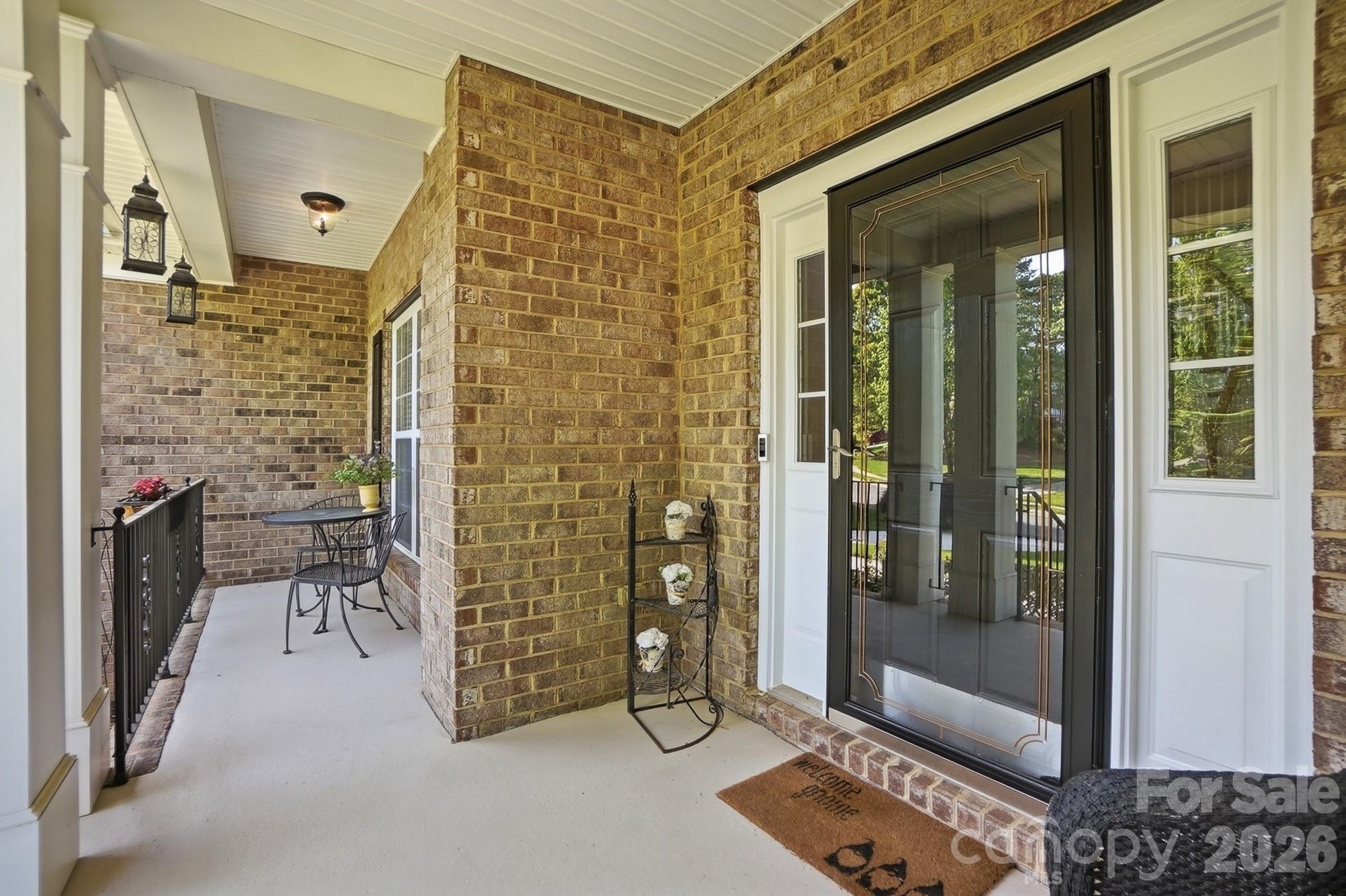807 Crown Vista Court — Wesley Chapel
