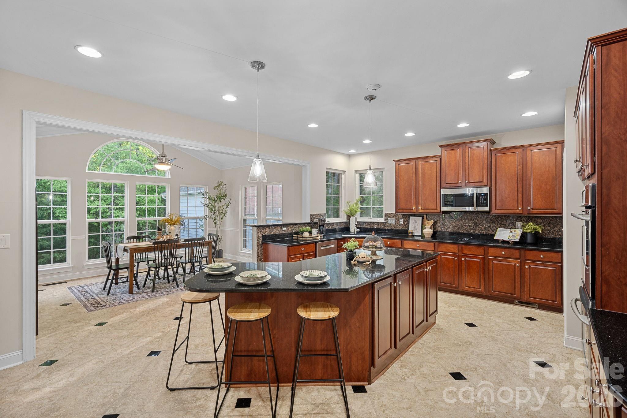 6111 Savannah Grace Lane — Huntersville