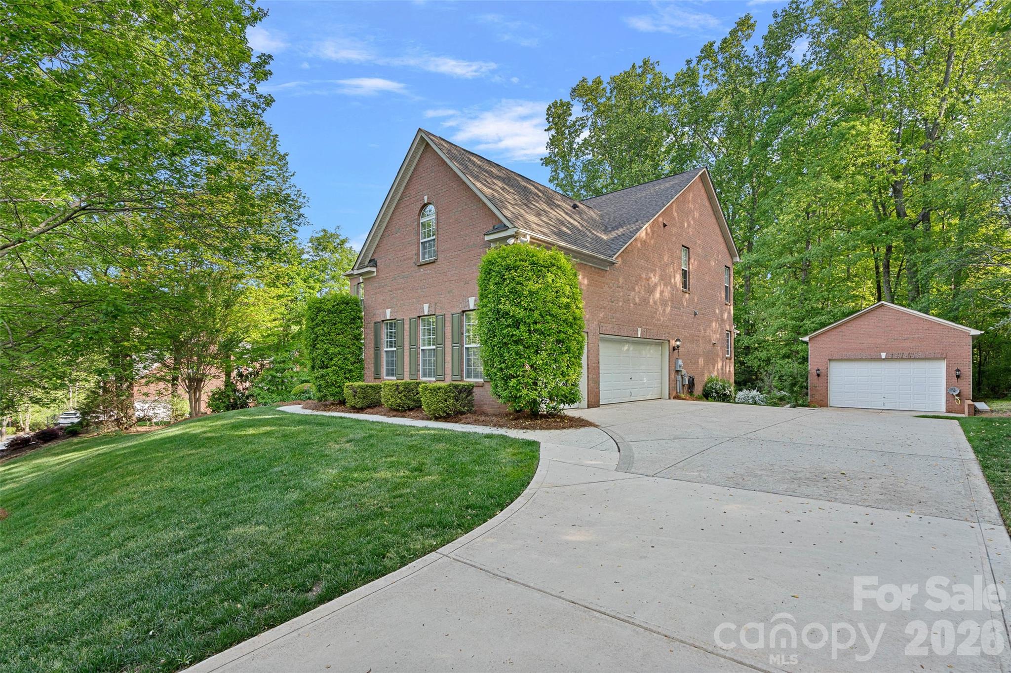 6111 Savannah Grace Lane — Huntersville