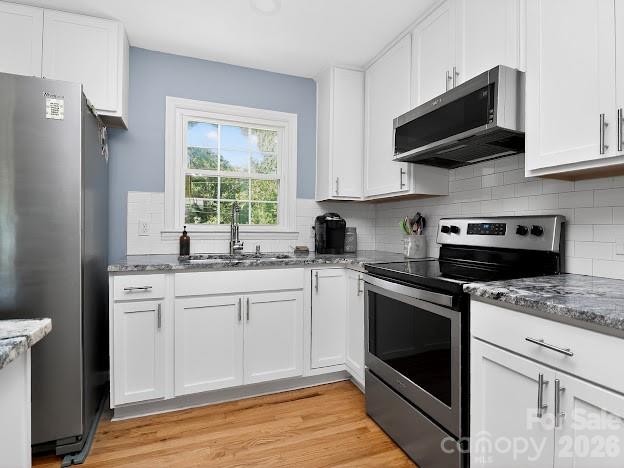 3025 Dunaire Drive — Charlotte