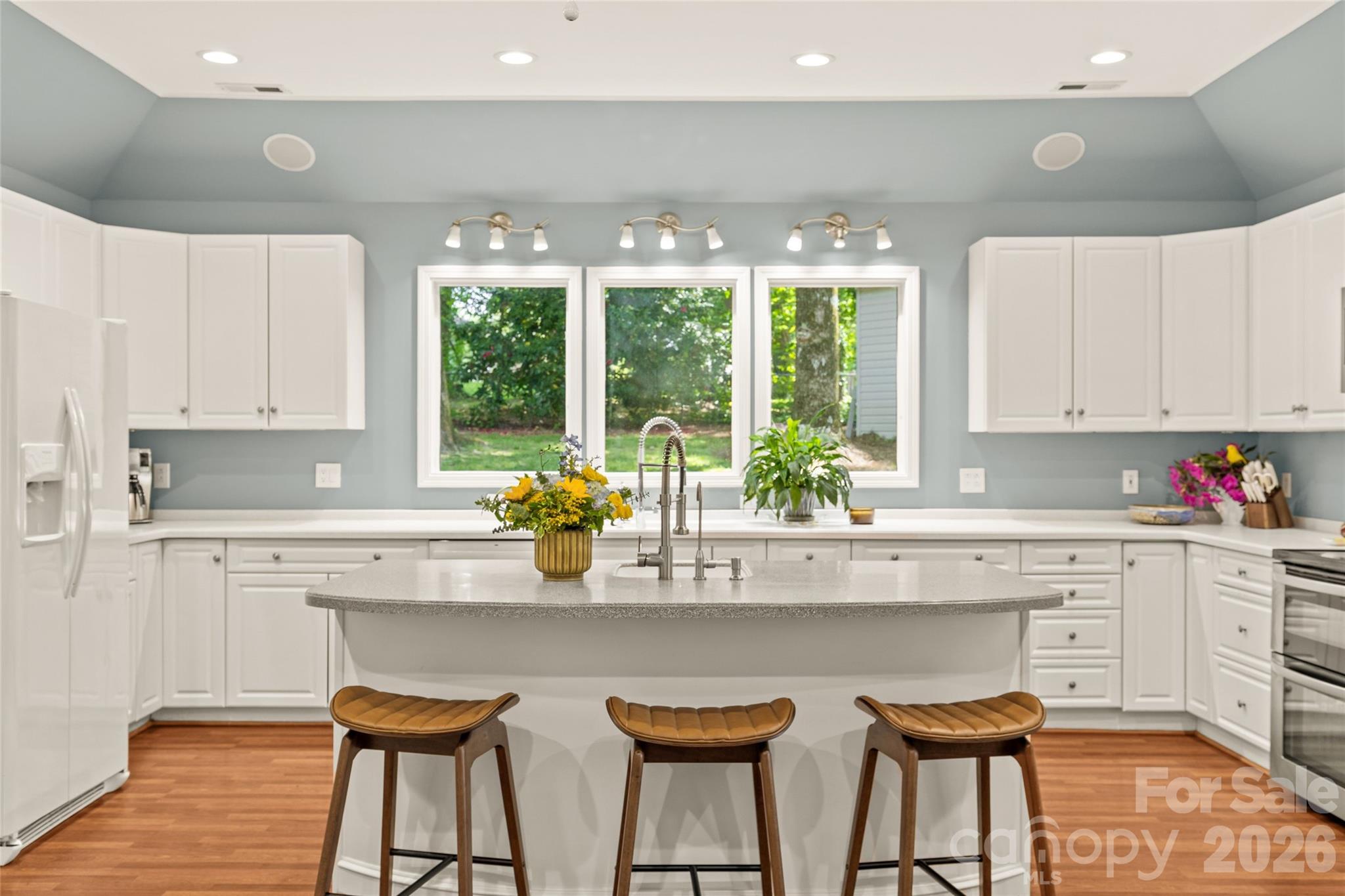7108 Preston Court — Charlotte
