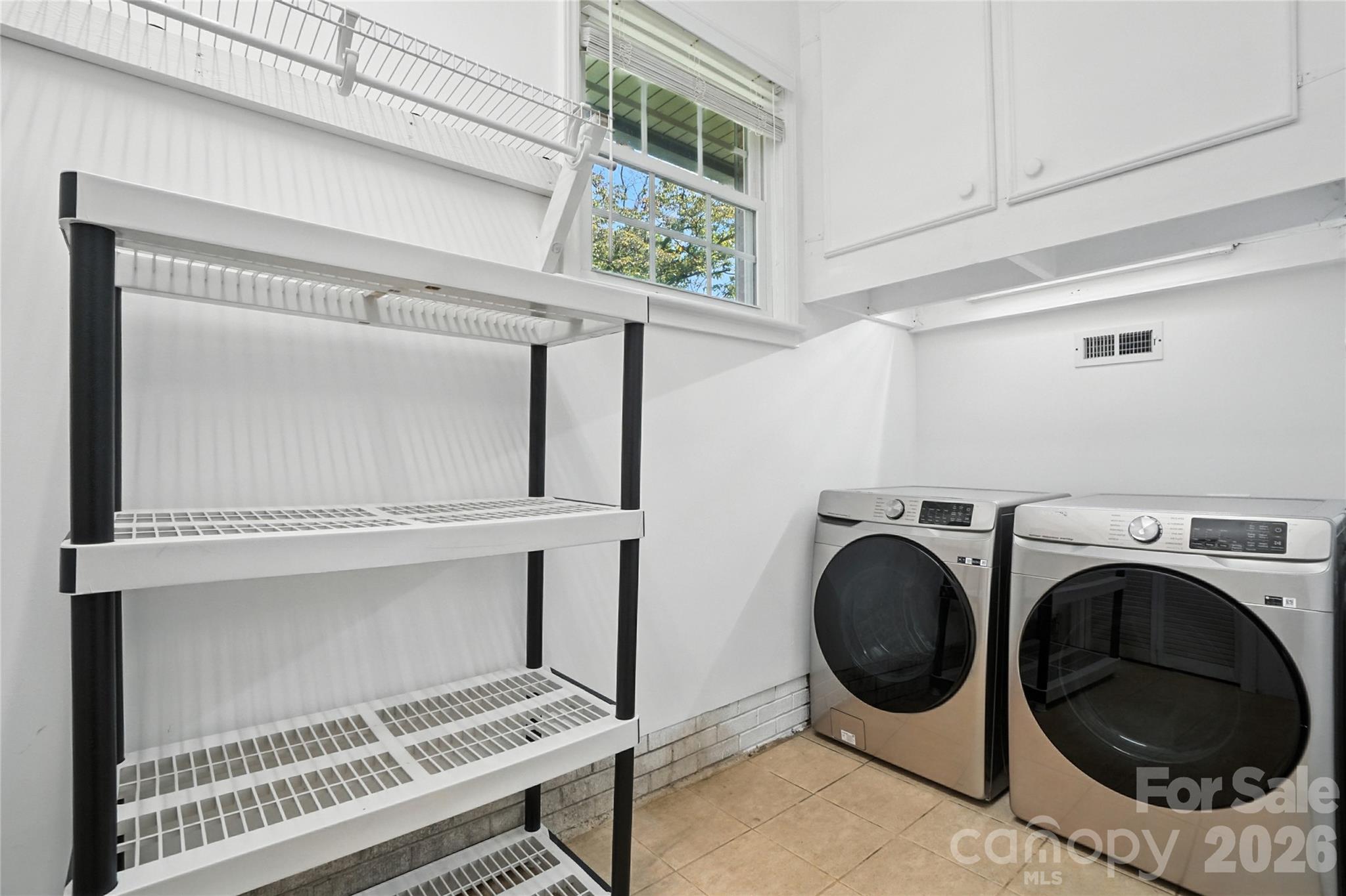 7108 Preston Court — Charlotte