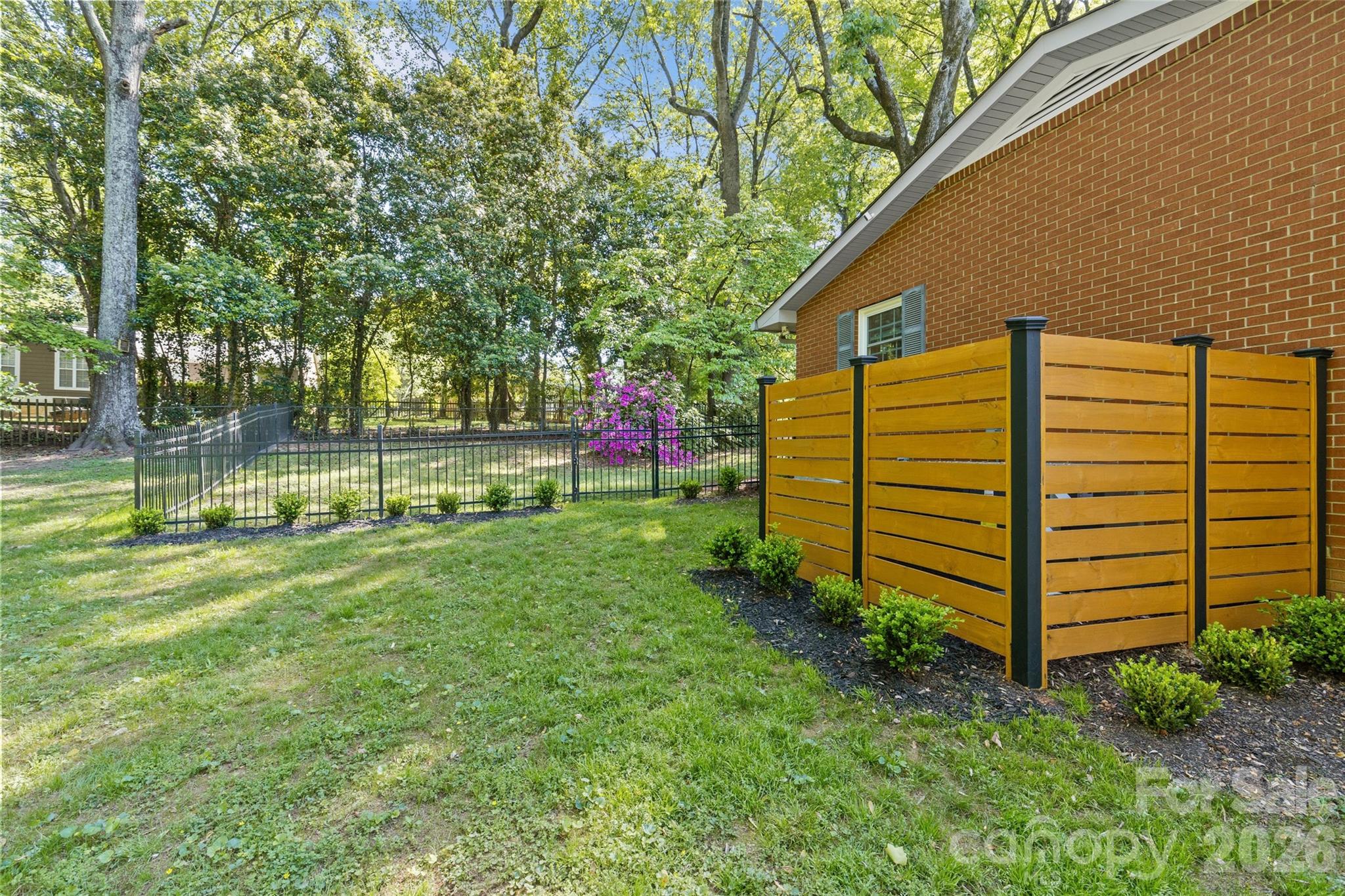 7108 Preston Court — Charlotte
