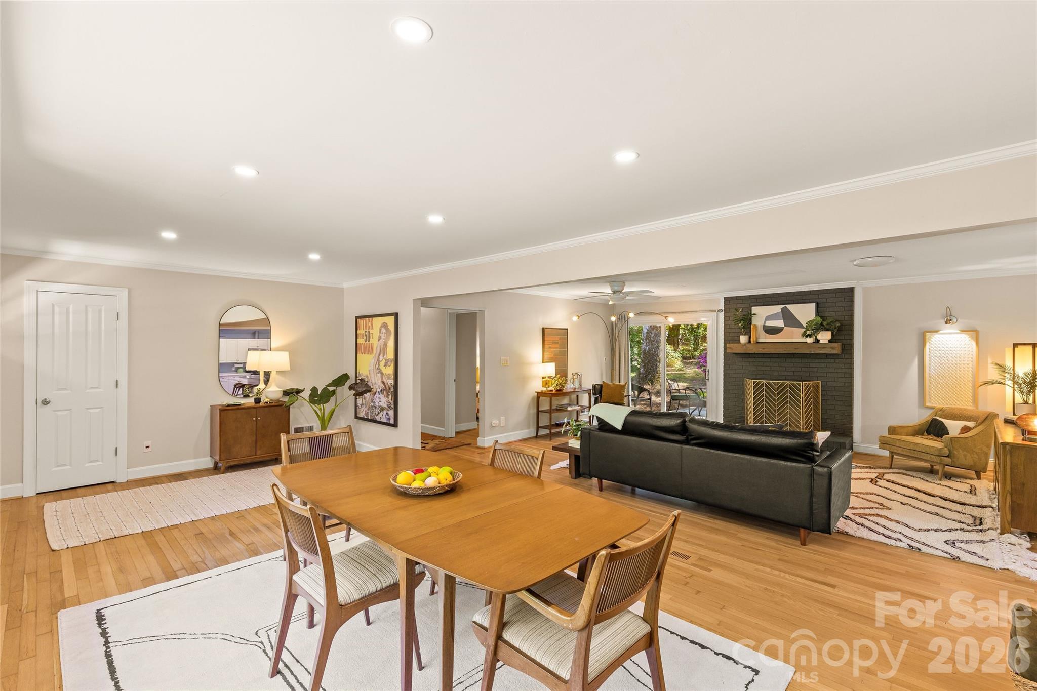 7108 Preston Court — Charlotte