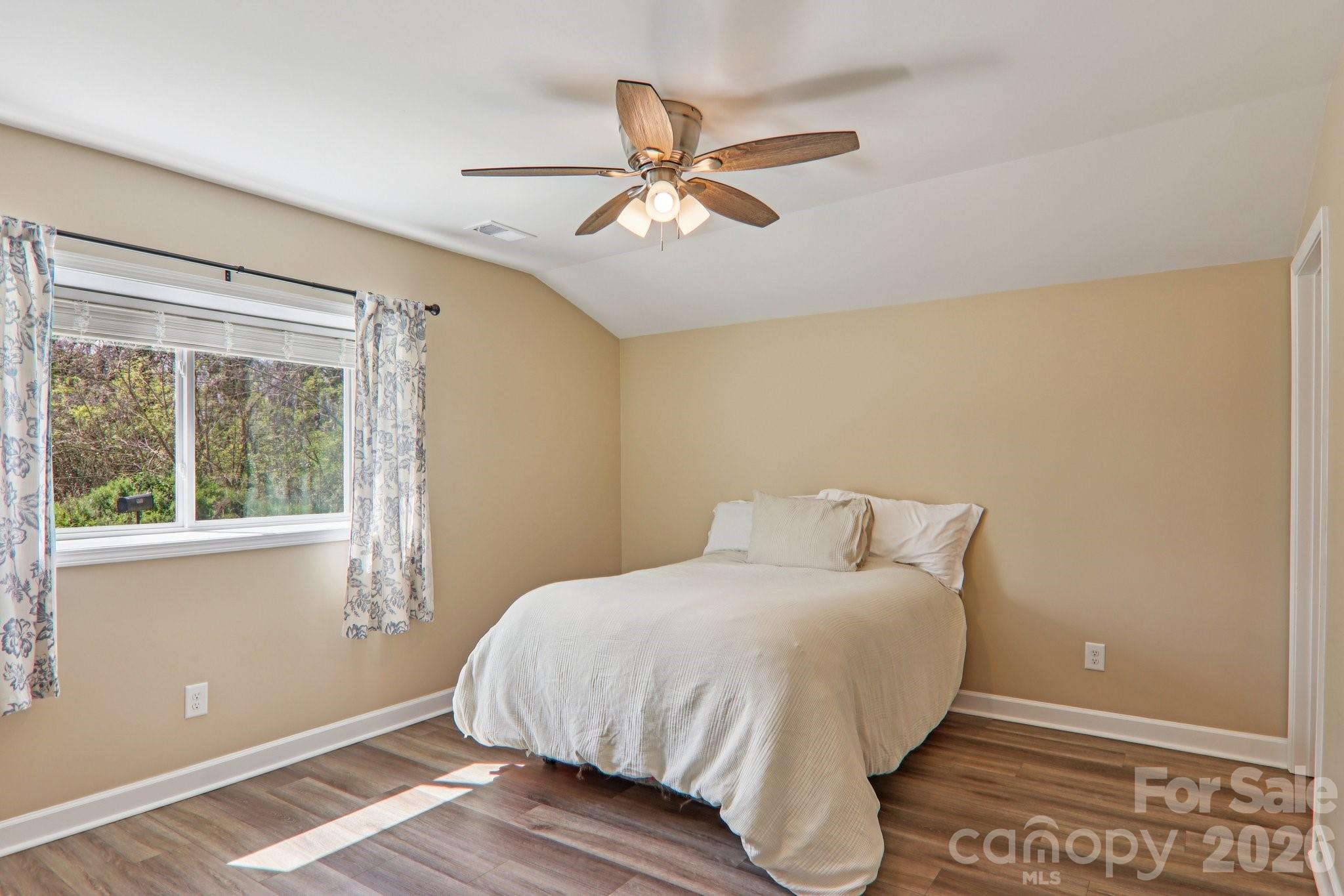 111 W Crawford Street — Landrum