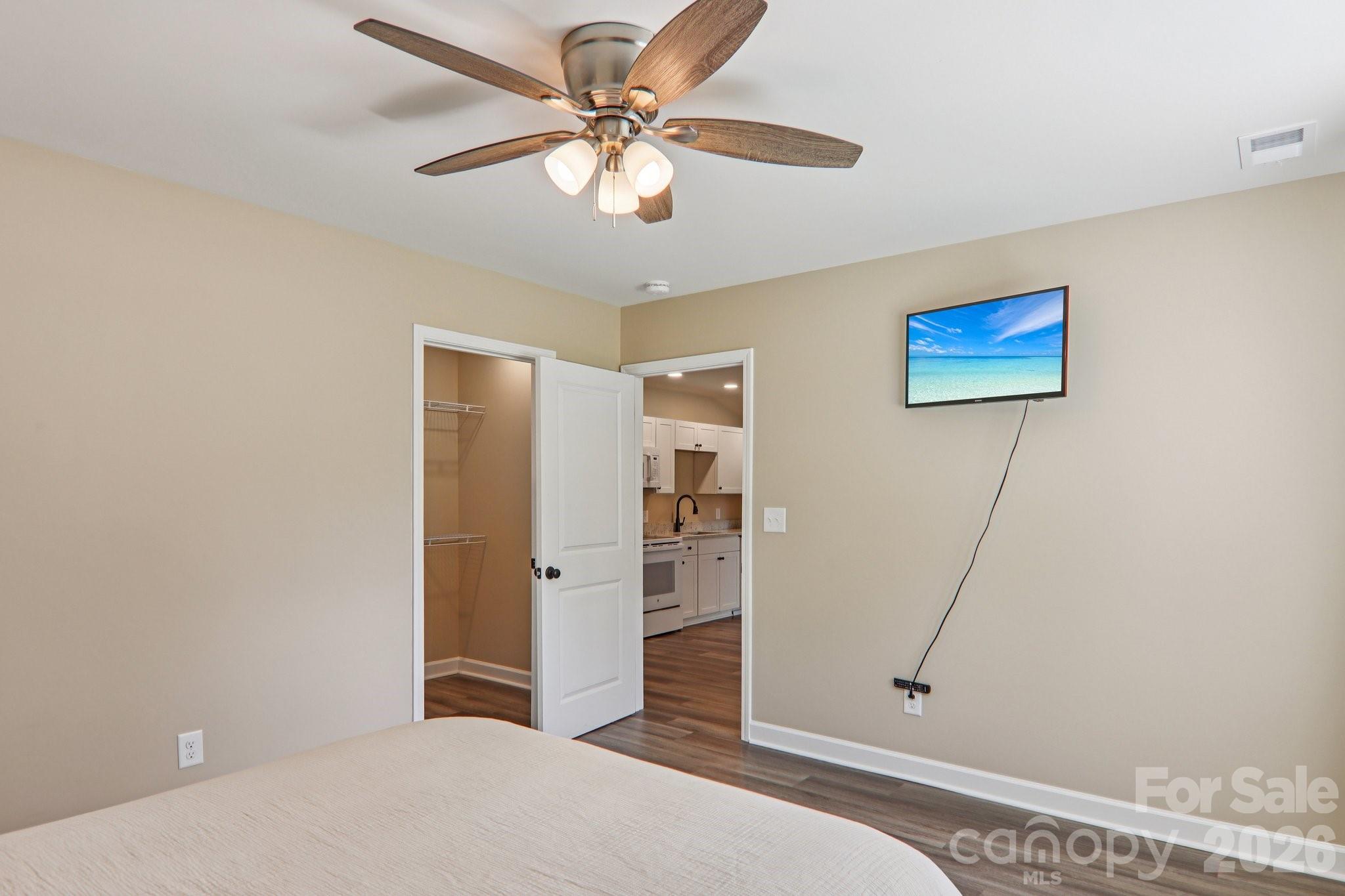111 W Crawford Street — Landrum