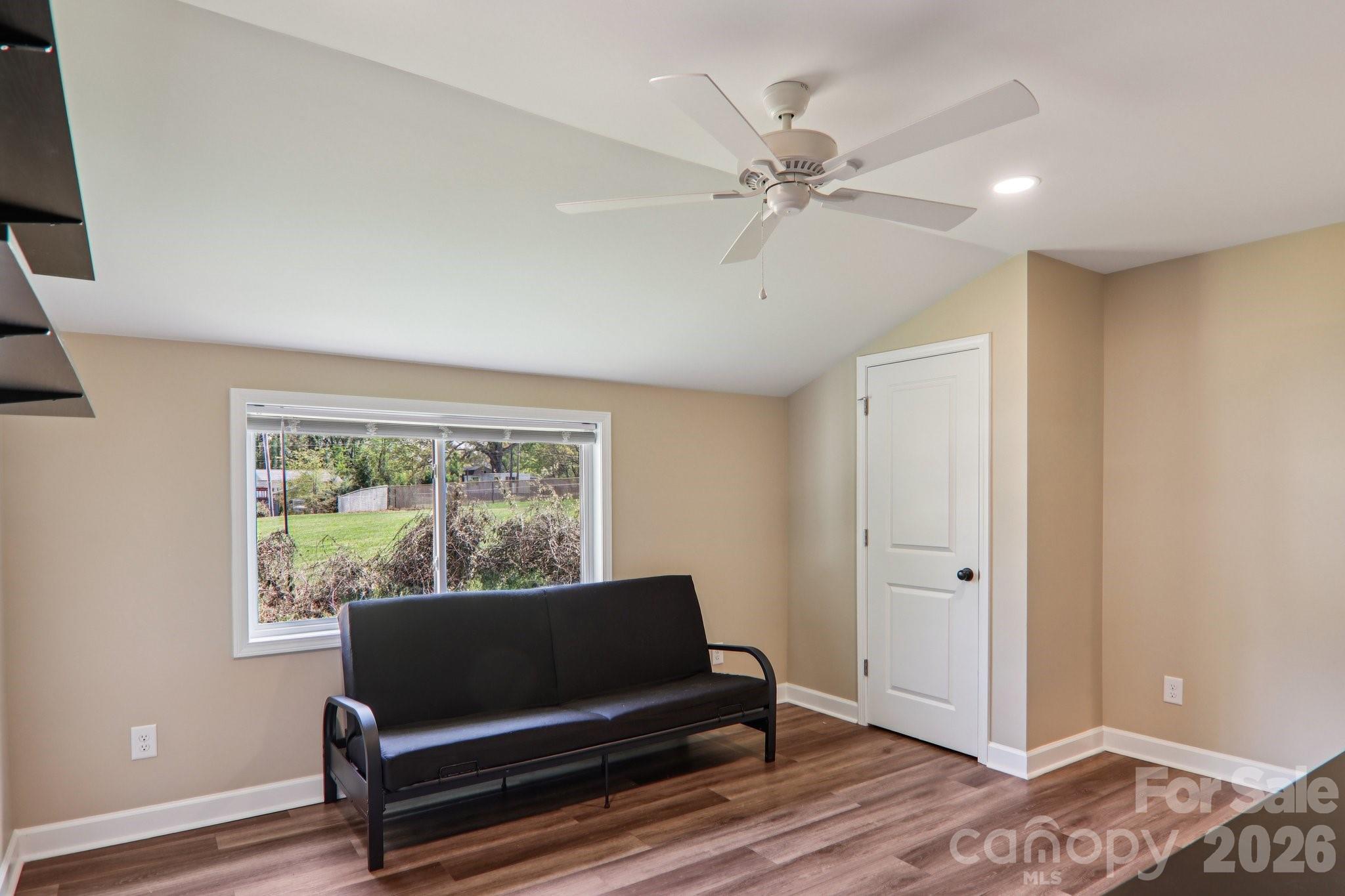 111 W Crawford Street — Landrum