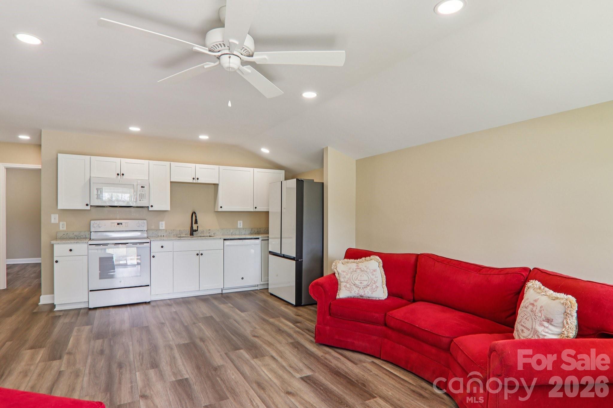 111 W Crawford Street — Landrum