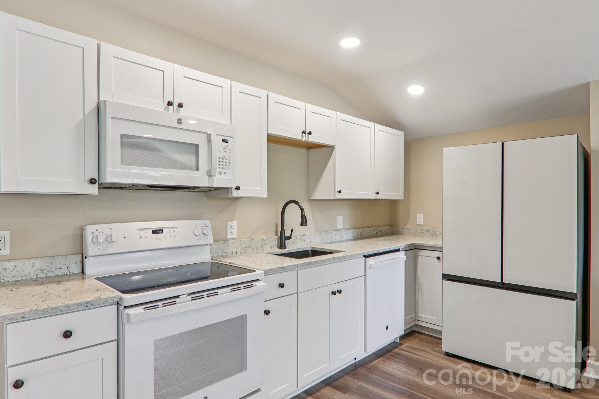 111 W Crawford Street — Landrum