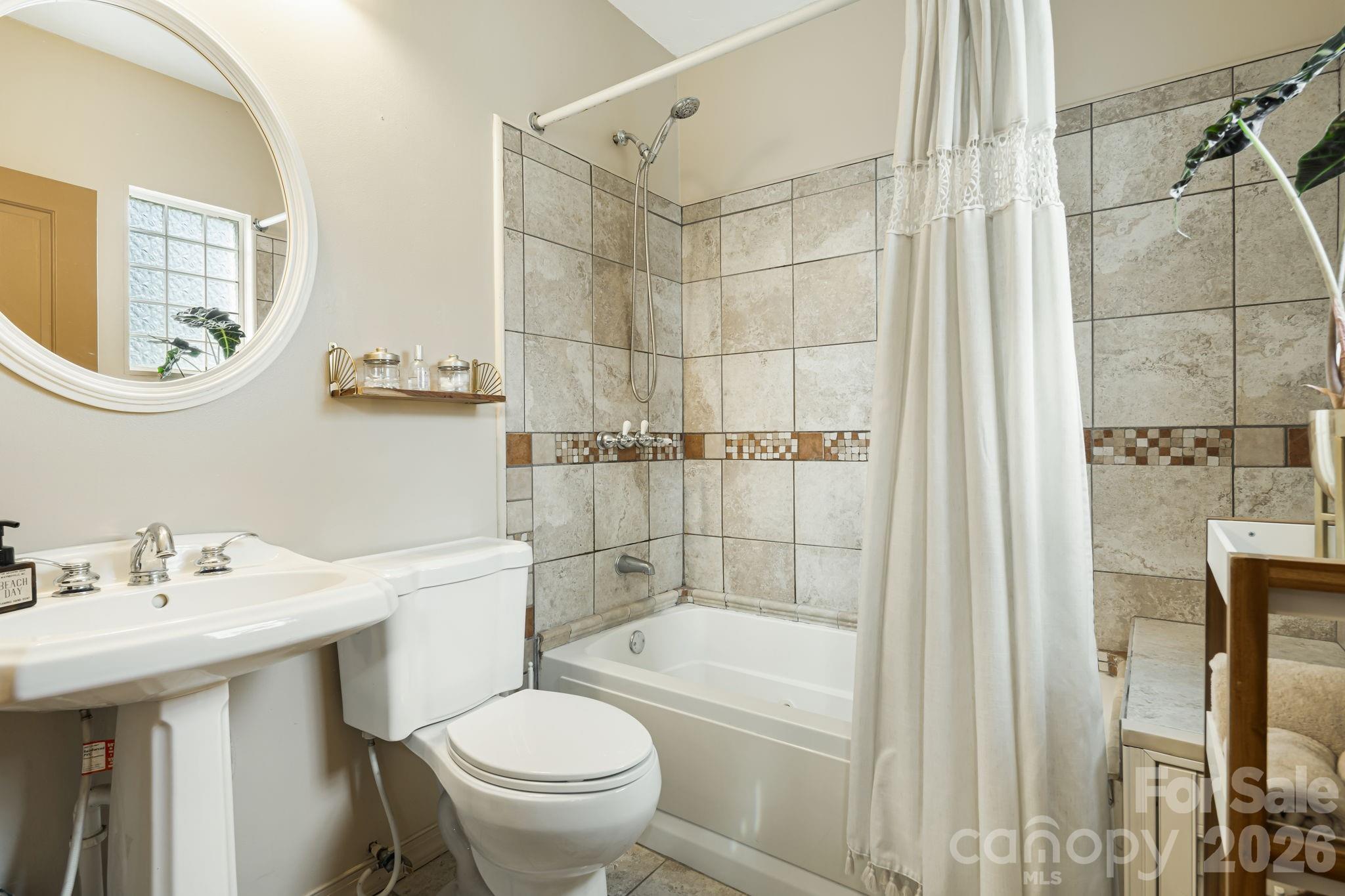25 Pinewood Drive — Waynesville