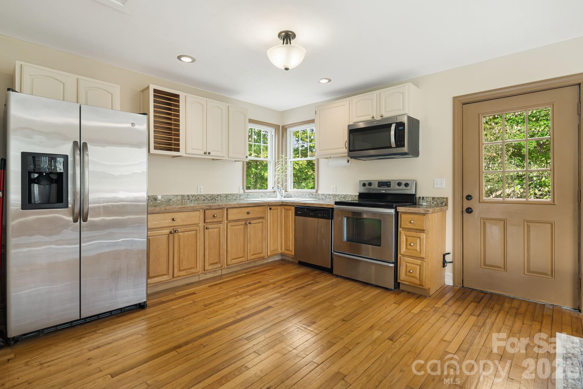 25 Pinewood Drive — Waynesville