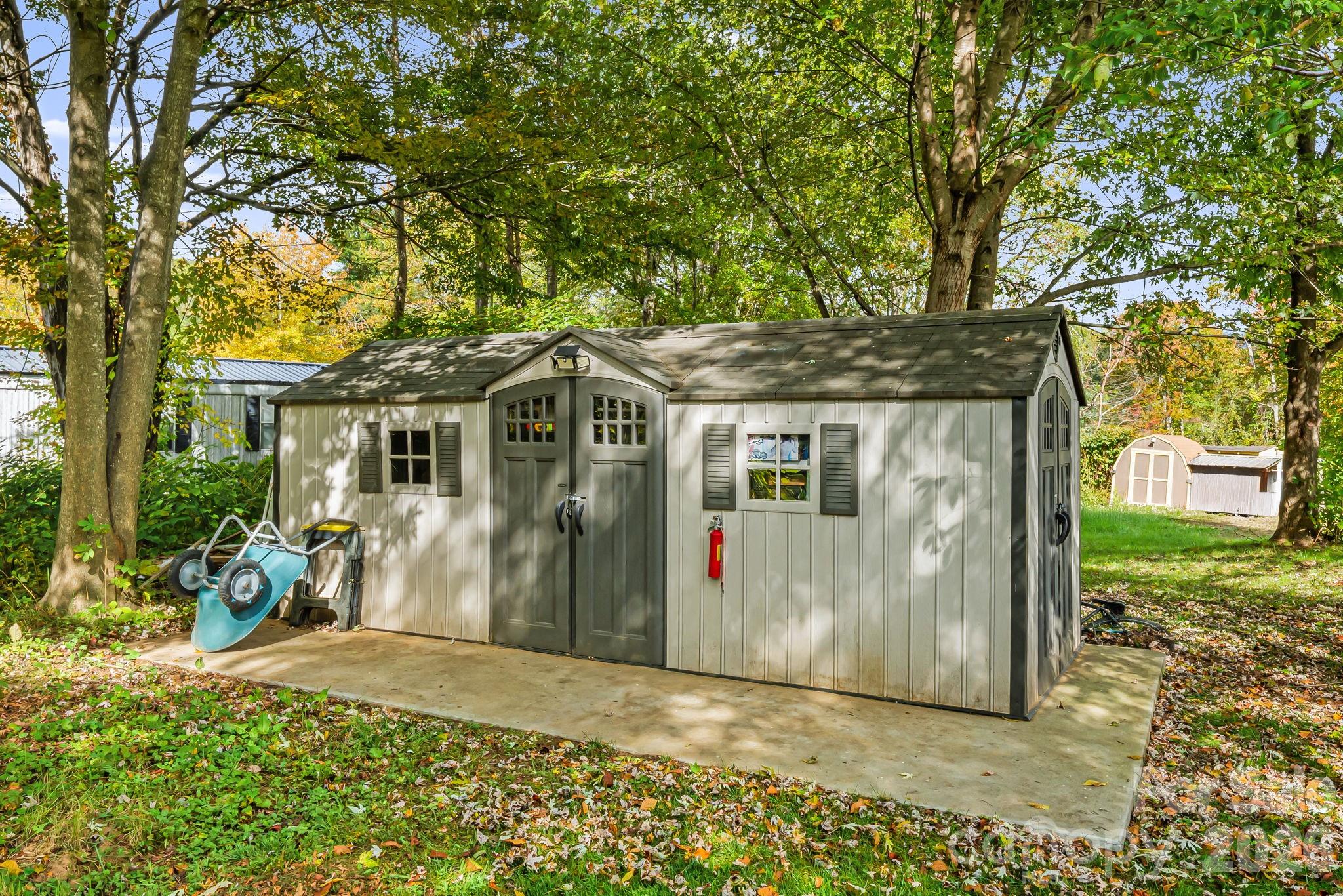 25 Pinewood Drive — Waynesville