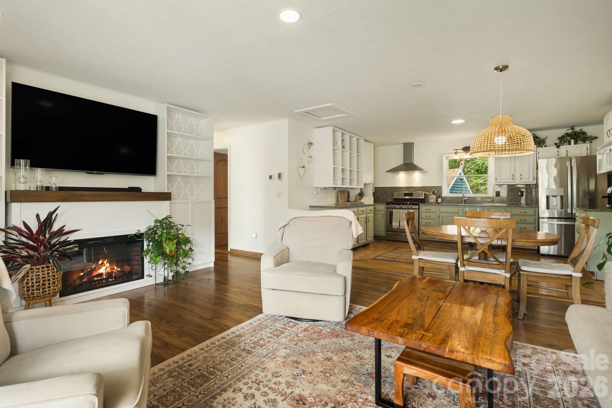 25 Pinewood Drive — Waynesville