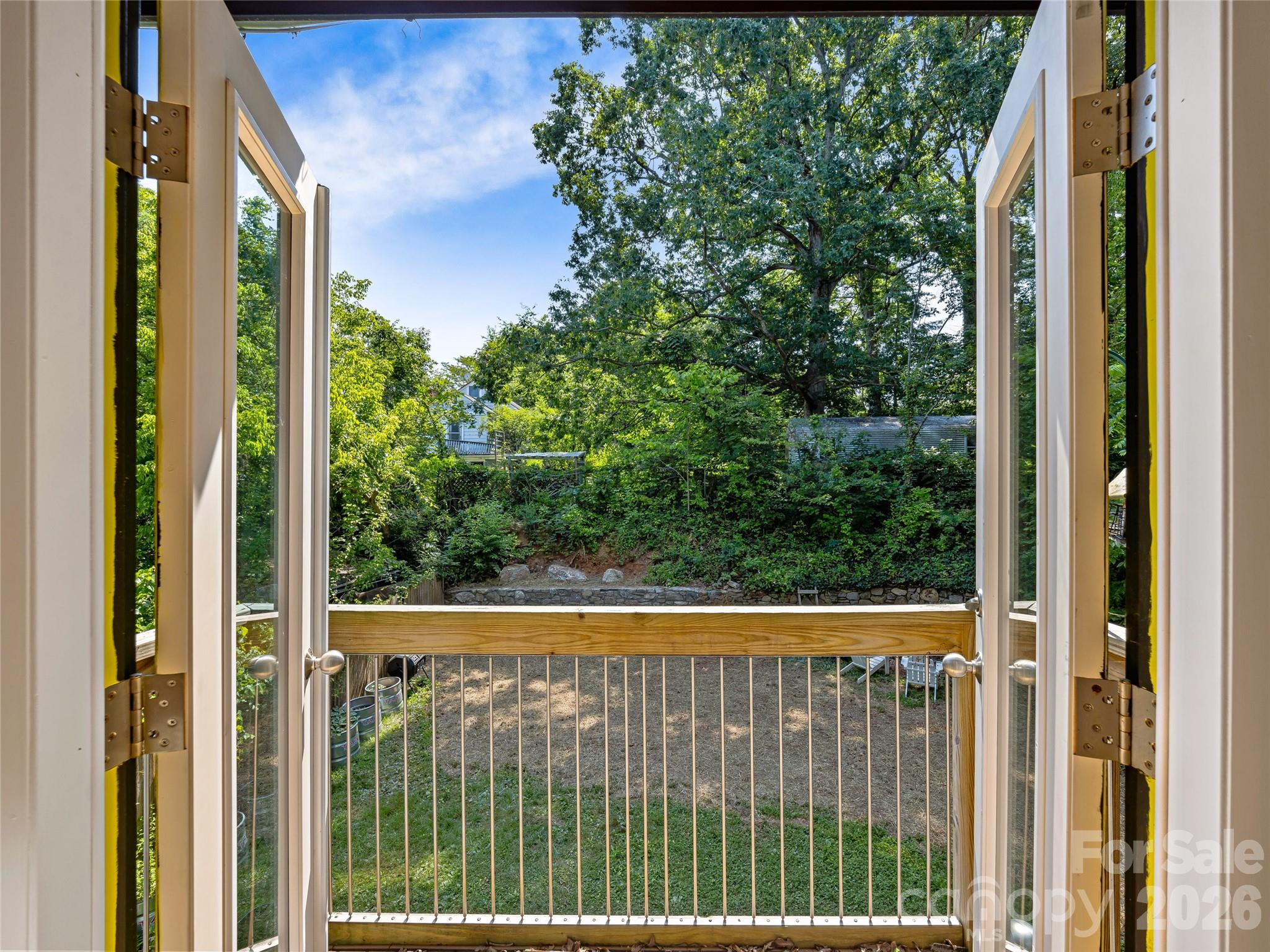 44 Broadview Avenue — Asheville