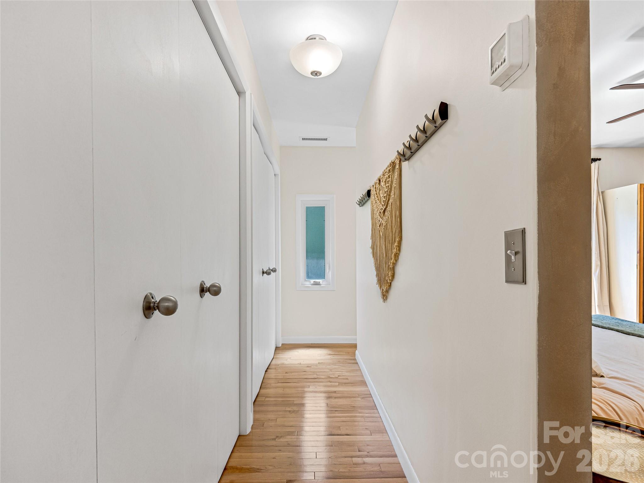 44 Broadview Avenue — Asheville