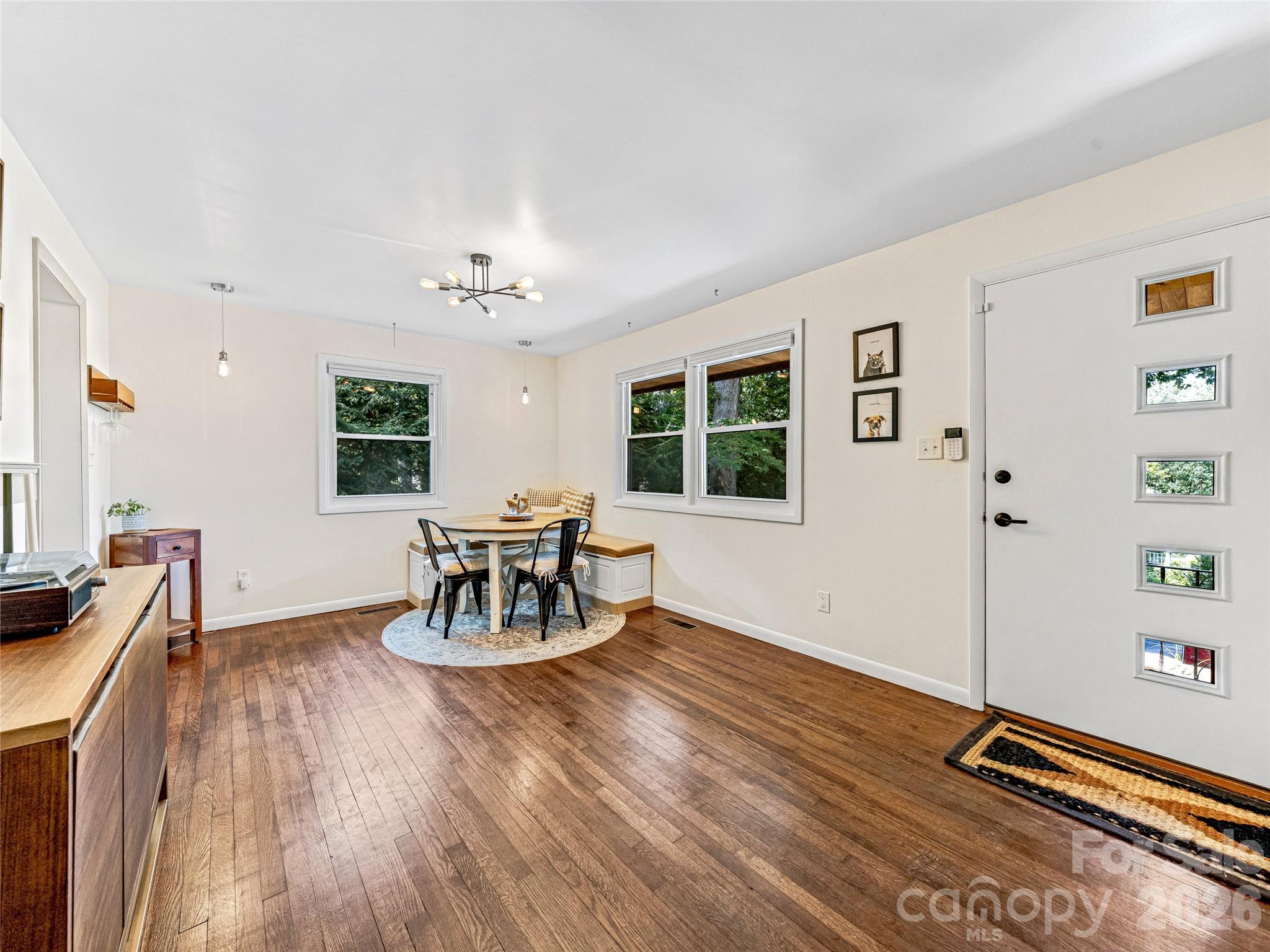 44 Broadview Avenue — Asheville