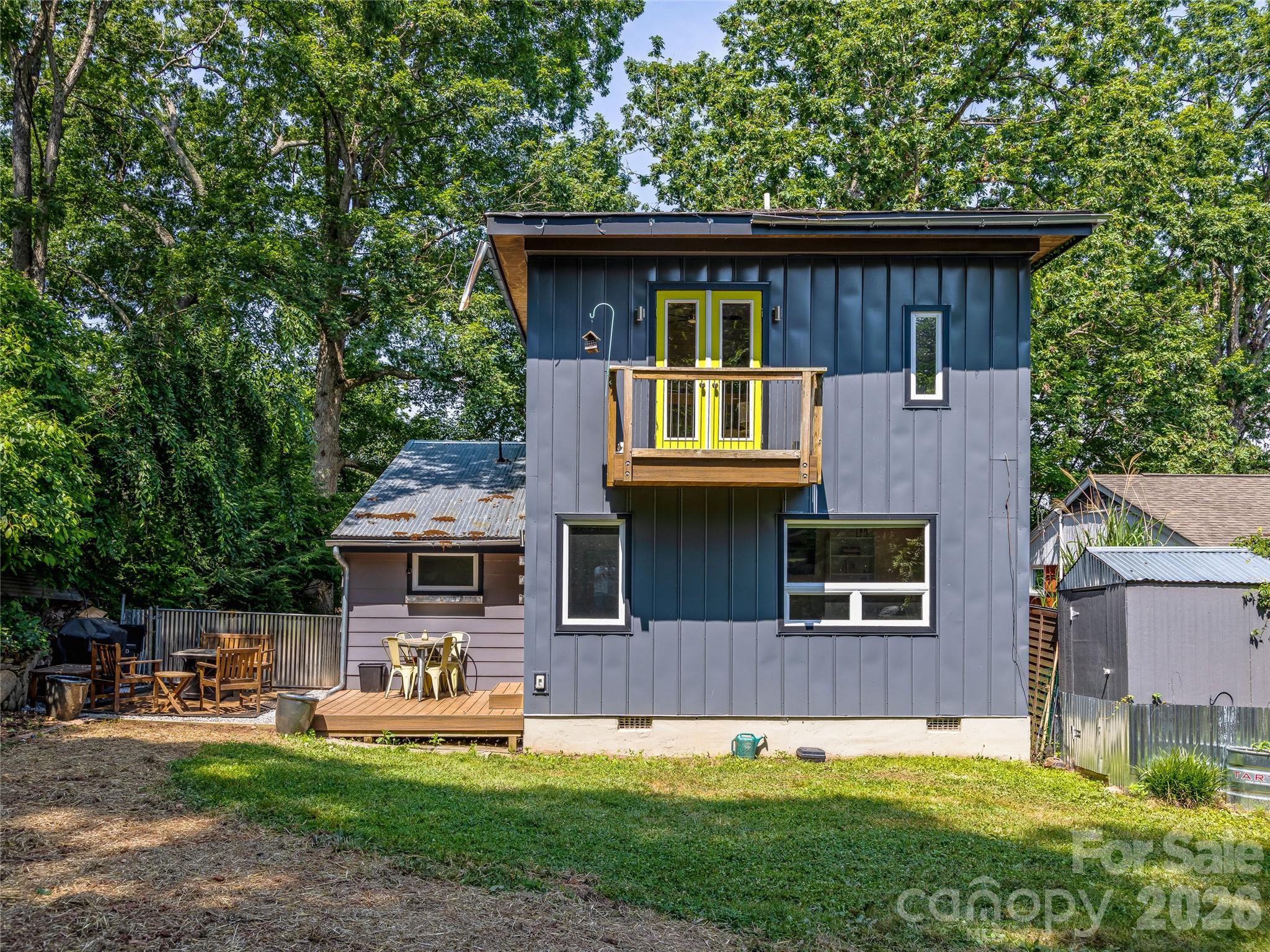 44 Broadview Avenue — Asheville