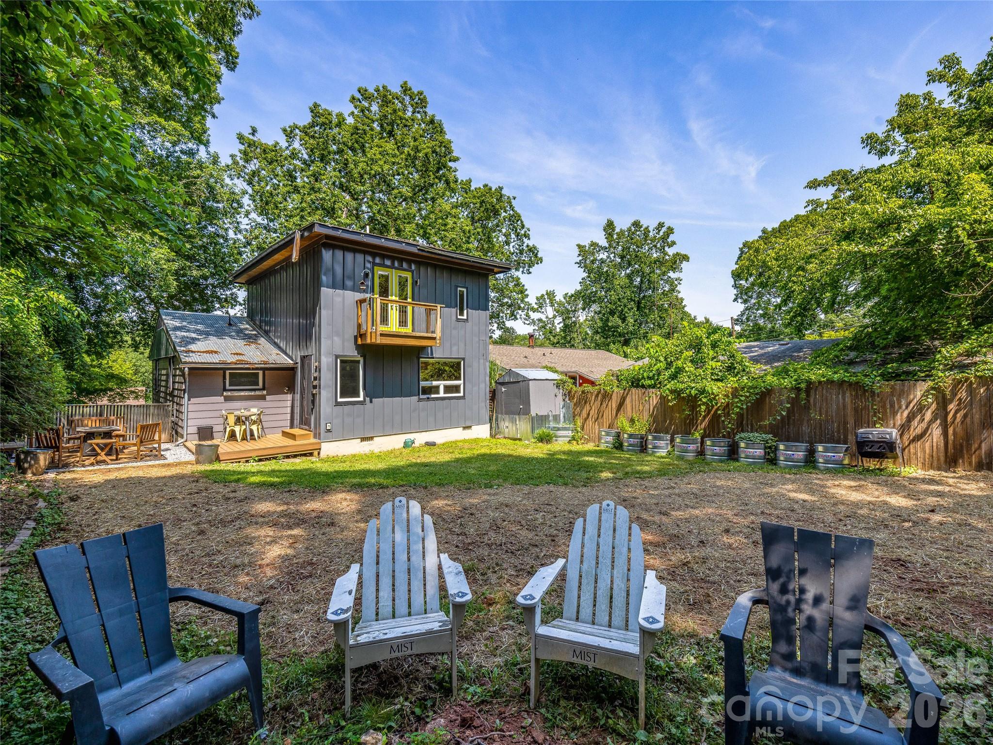 44 Broadview Avenue — Asheville
