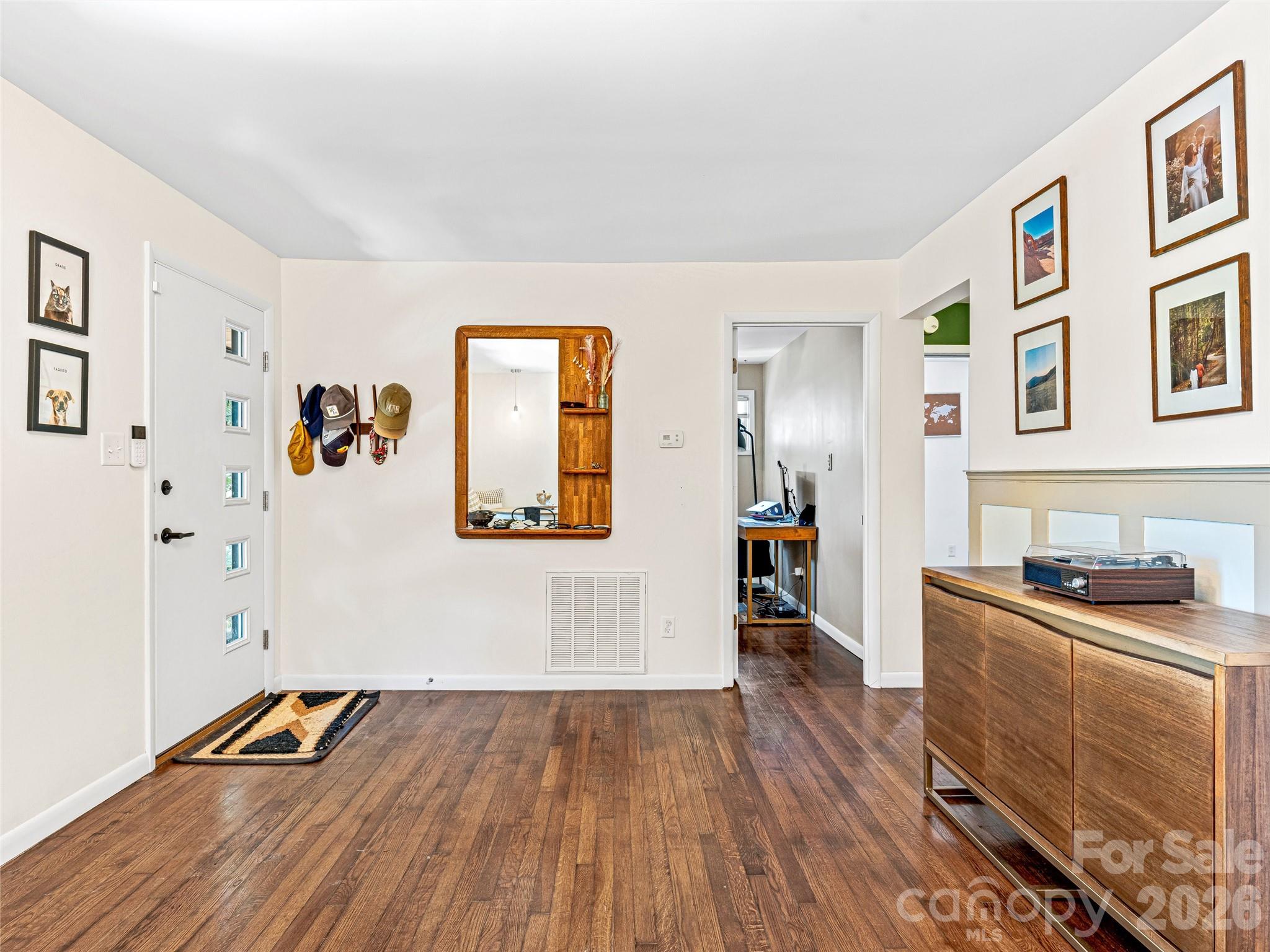 44 Broadview Avenue — Asheville