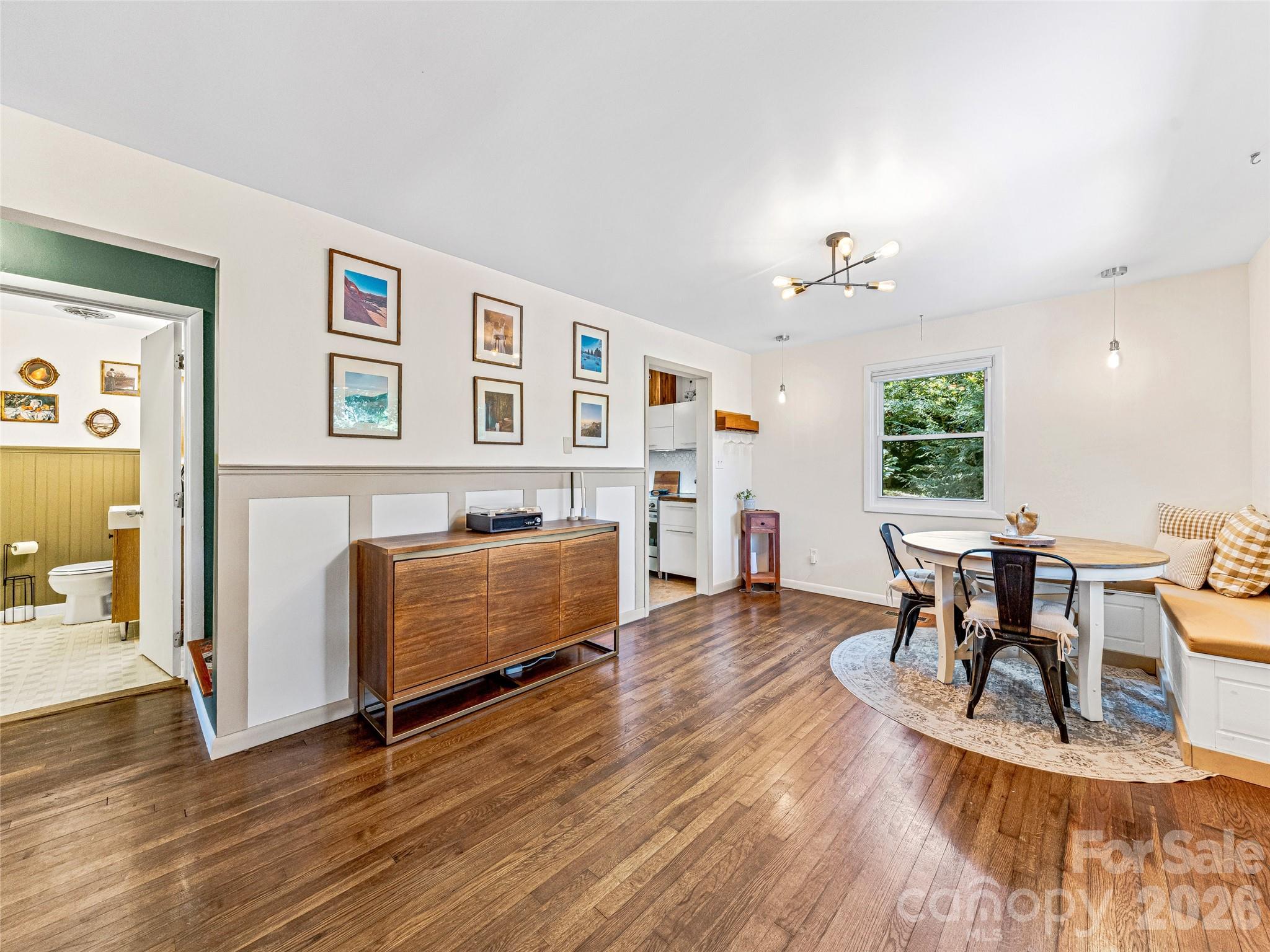 44 Broadview Avenue — Asheville