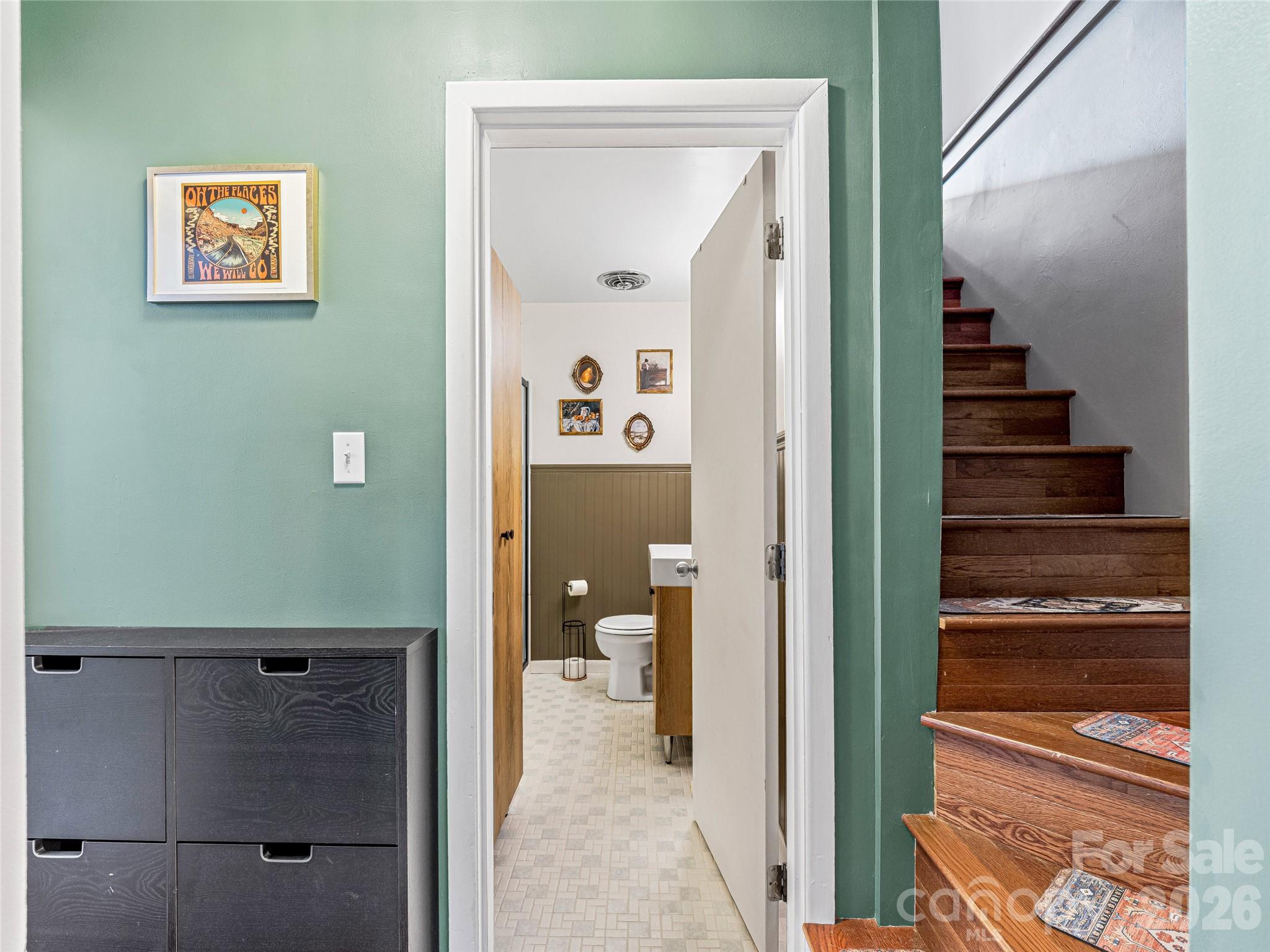 44 Broadview Avenue — Asheville