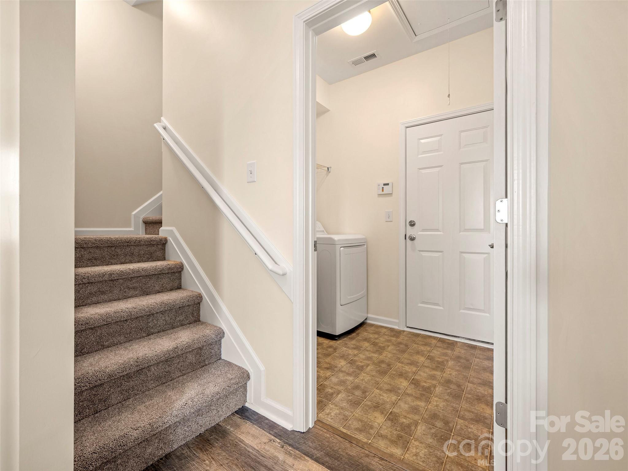 33 W Hiawassee Road — Fletcher